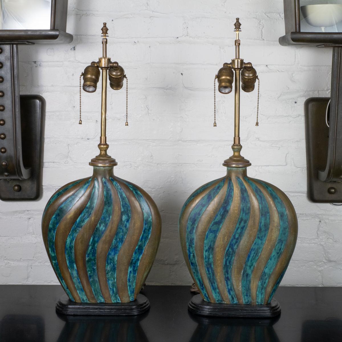 Paar seltene Bronze-Tischlampen von Pepe Mendoza (Moderne der Mitte des Jahrhunderts) im Angebot