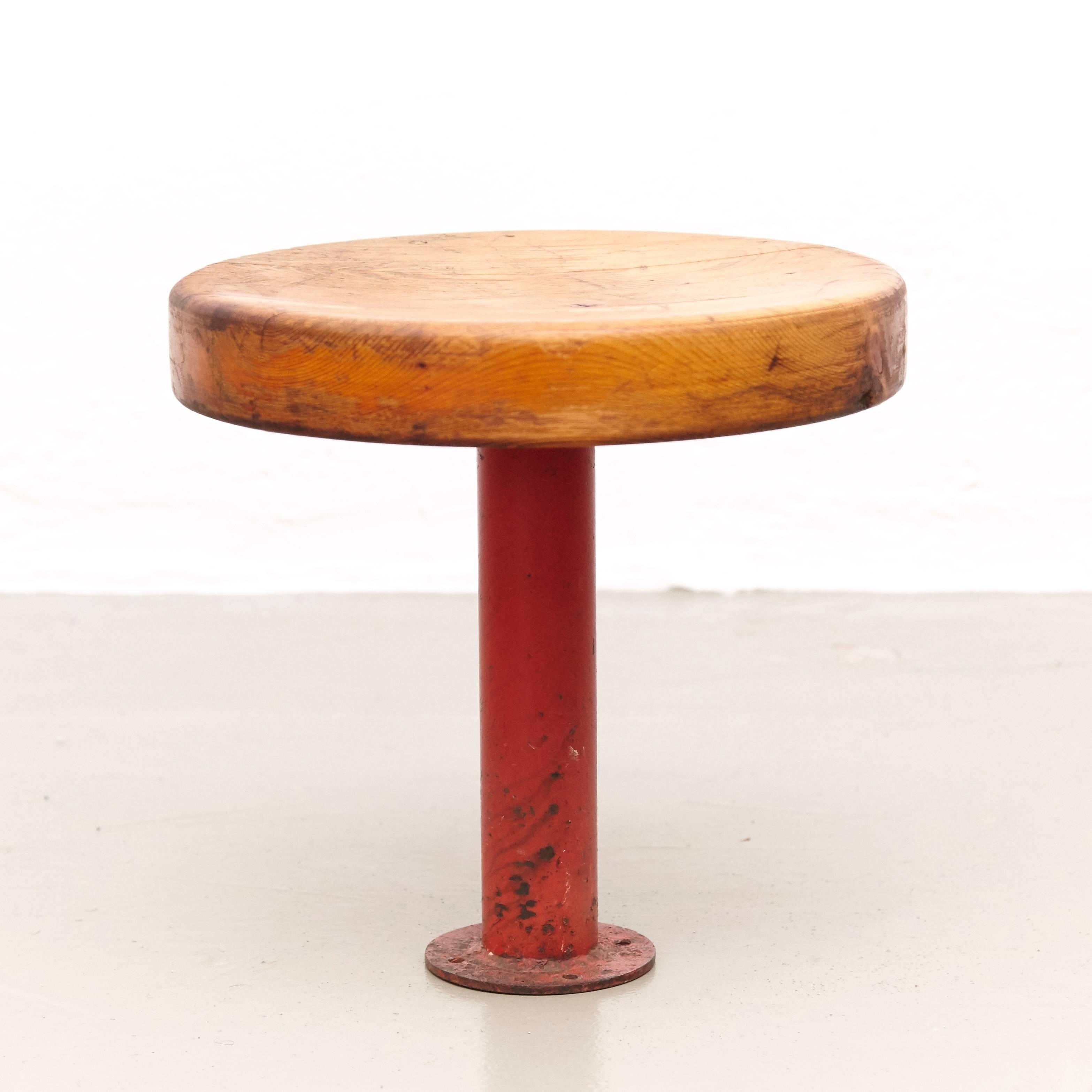 Rare stools designed by Charlotte Perriand circa 1960 for Les Arcs.
Manufactured in France.
Lacquered metal base, pinewood seat.

In good original condition, preserving a beautiful patina.

Charlotte Perriand (1903-1999) She was born in Paris