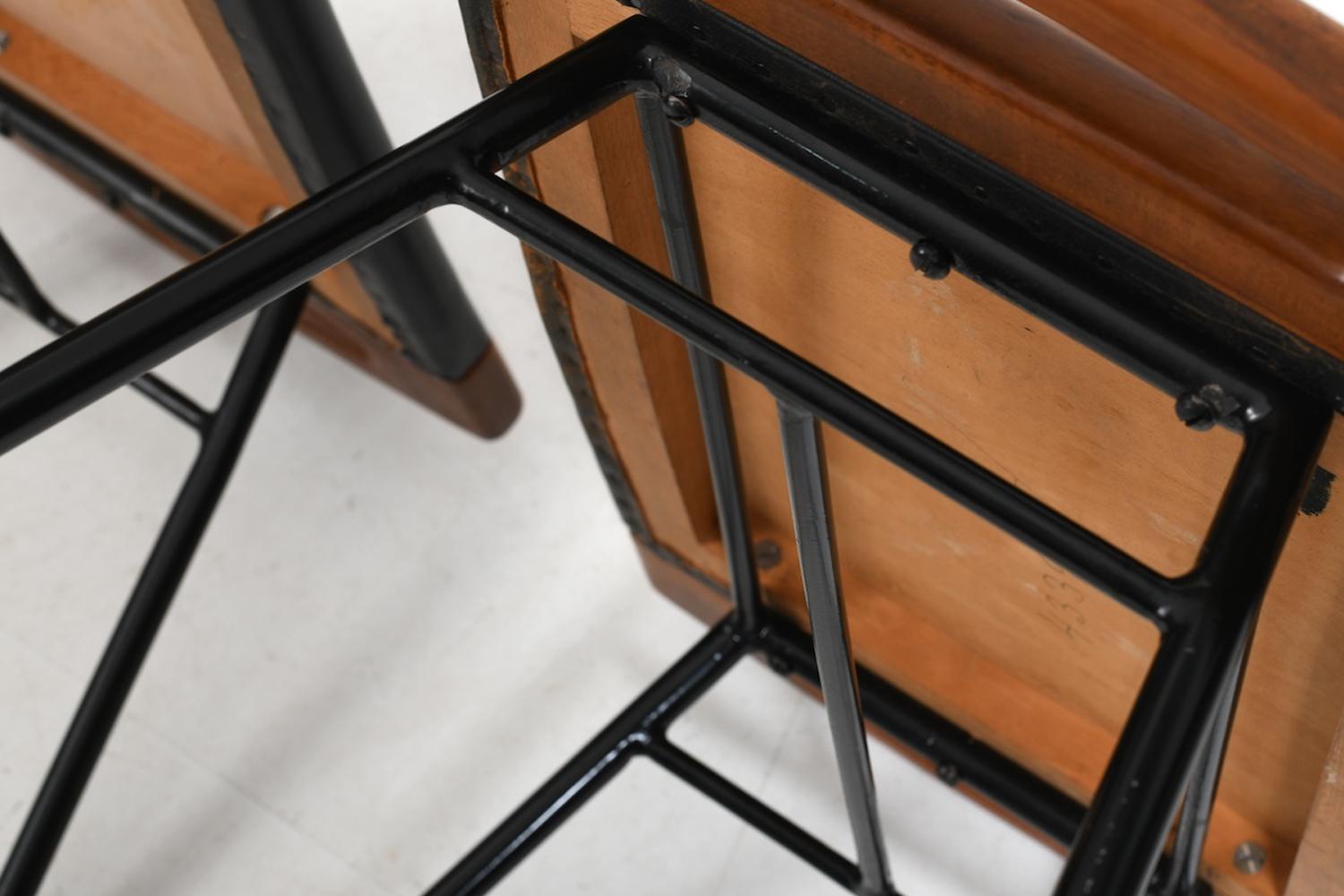 Paar seltene dänische Hocker in Teak und Leder 1950s im Angebot 7