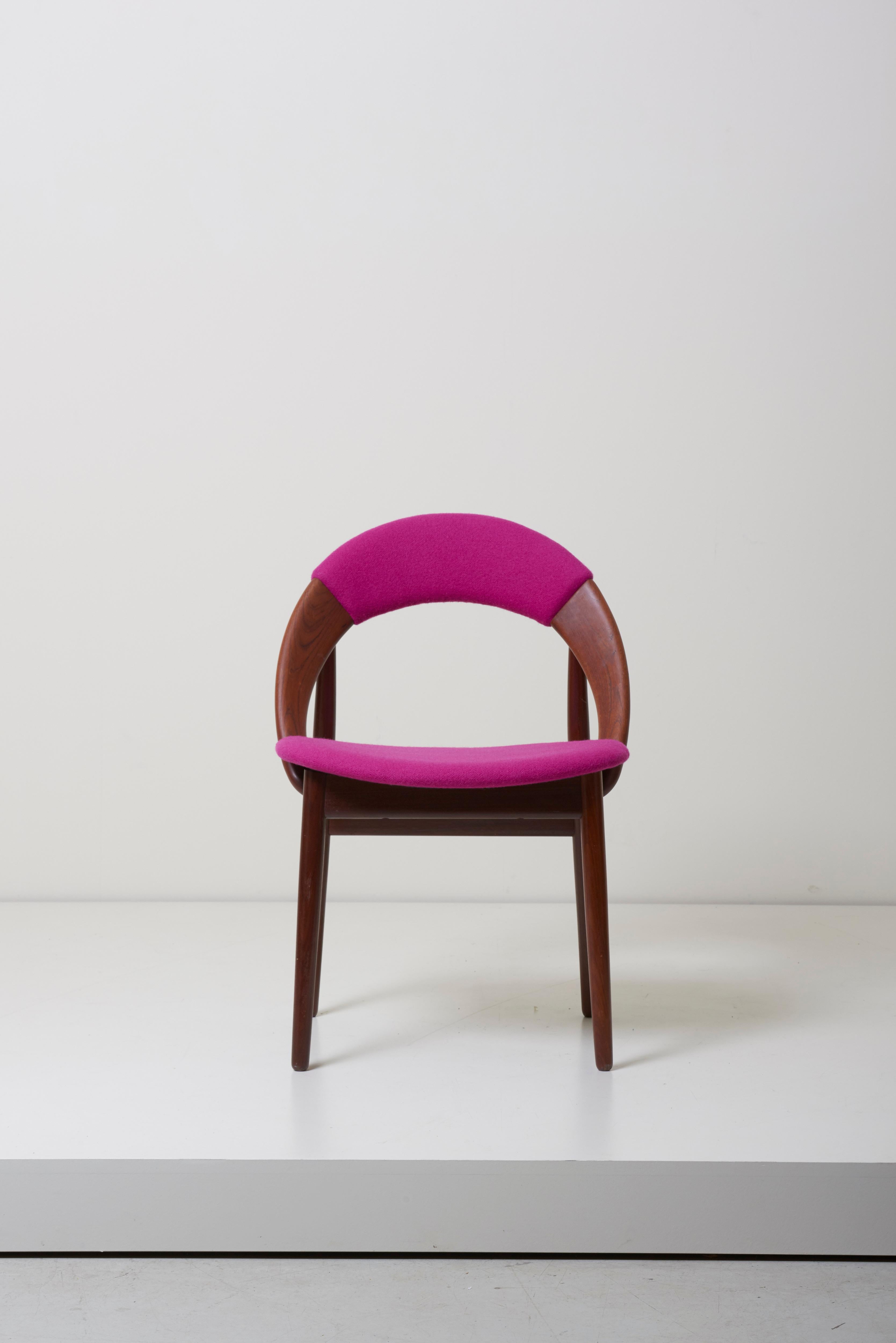 Scandinavian Modern Pair of Rare Dining Chairs in Teak by Arne Hovmand Olsen