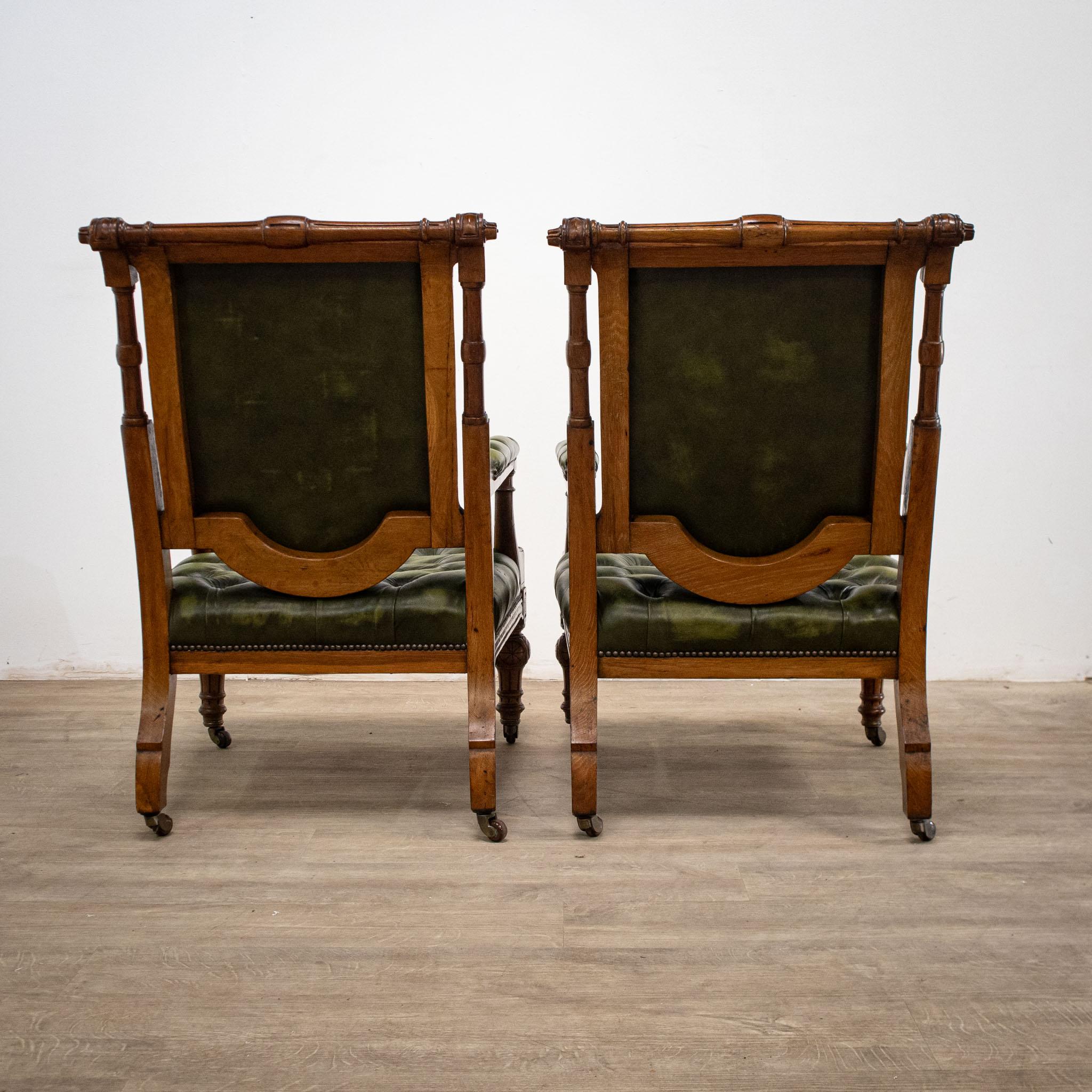 Pair of Rare Early Victorian Oak Library Chairs In Good Condition For Sale In Newark, GB