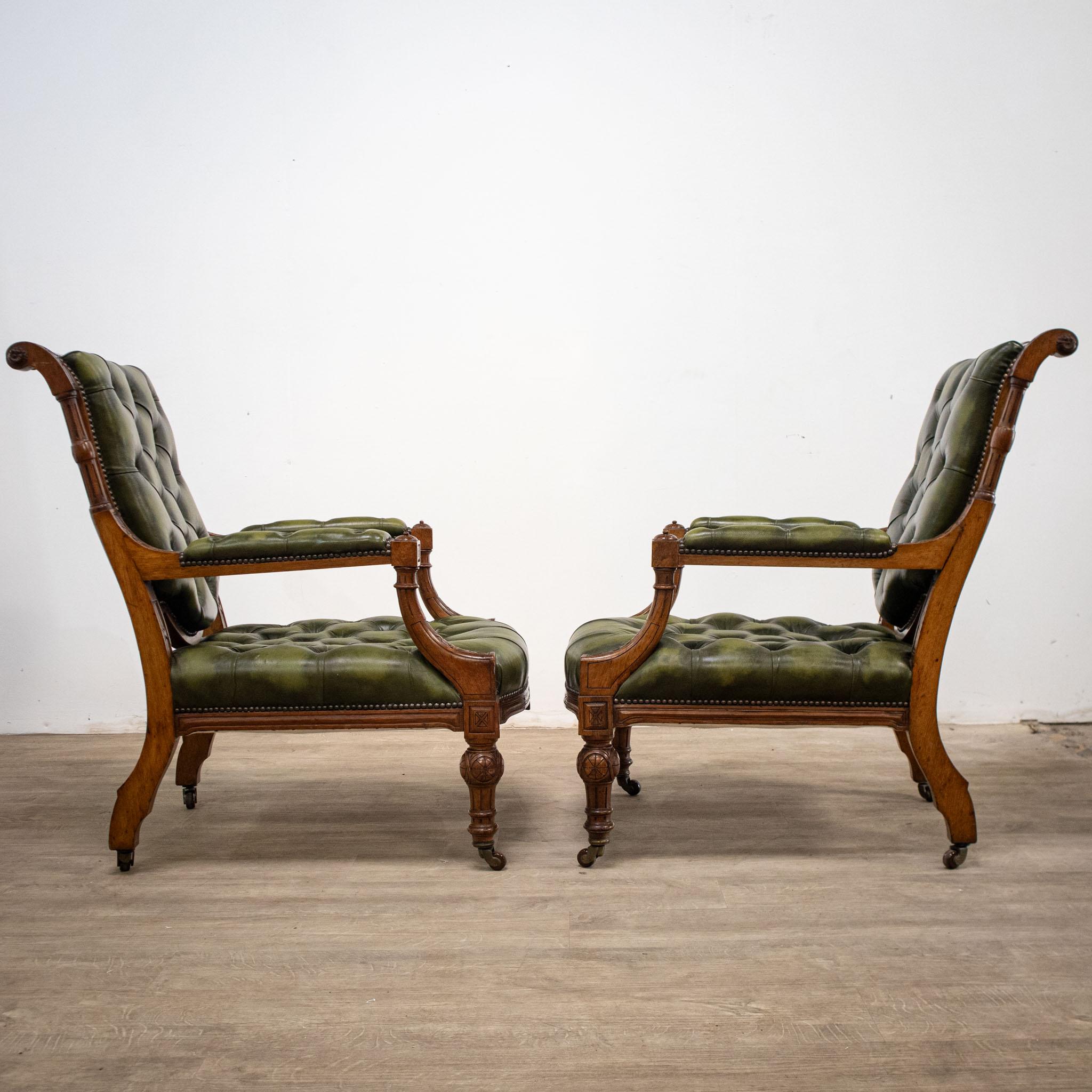 19th Century Pair of Rare Early Victorian Oak Library Chairs For Sale