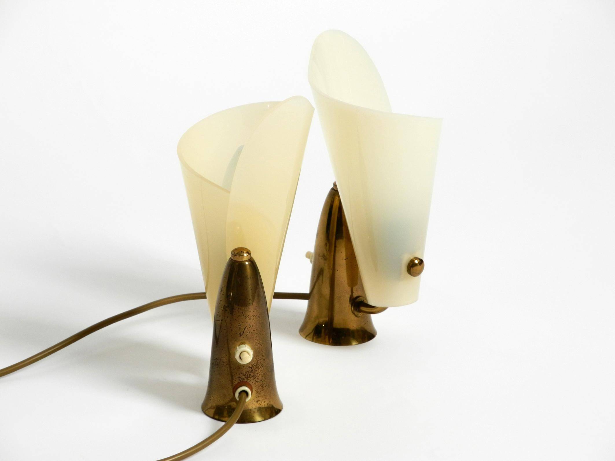 Pair of Rare Fancy Italian Midcentury Brass Table Lamps with Plexiglass Shades 11