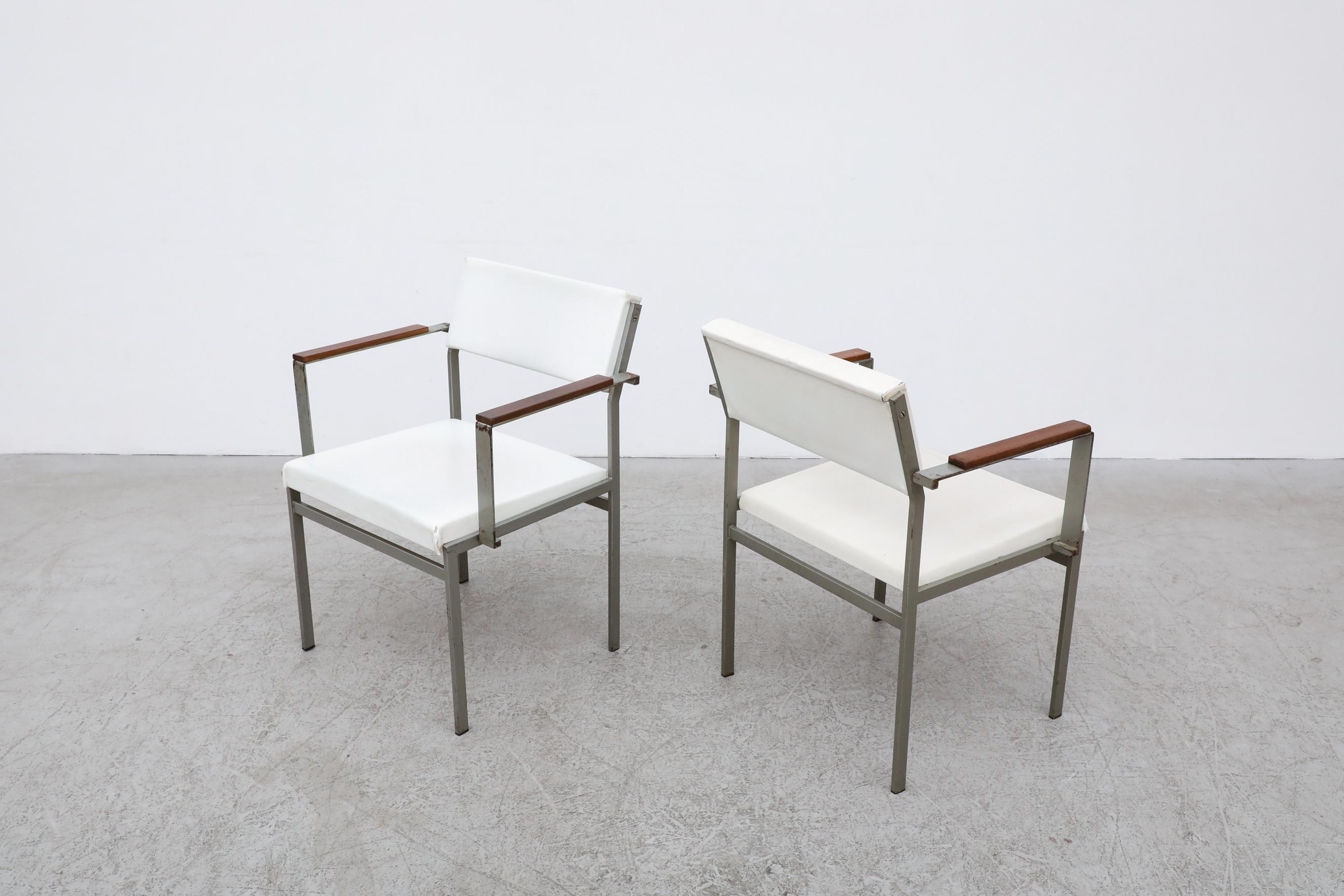 Mid-20th Century Pair of Rare Fm17 Japanese Series Chair by Cees Braakman for Pastoe