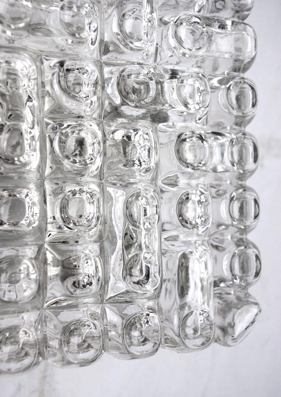 Européen Paire d'appliques murales ou de plafonds en verre soufflé géométriques rares, années 1960 en vente