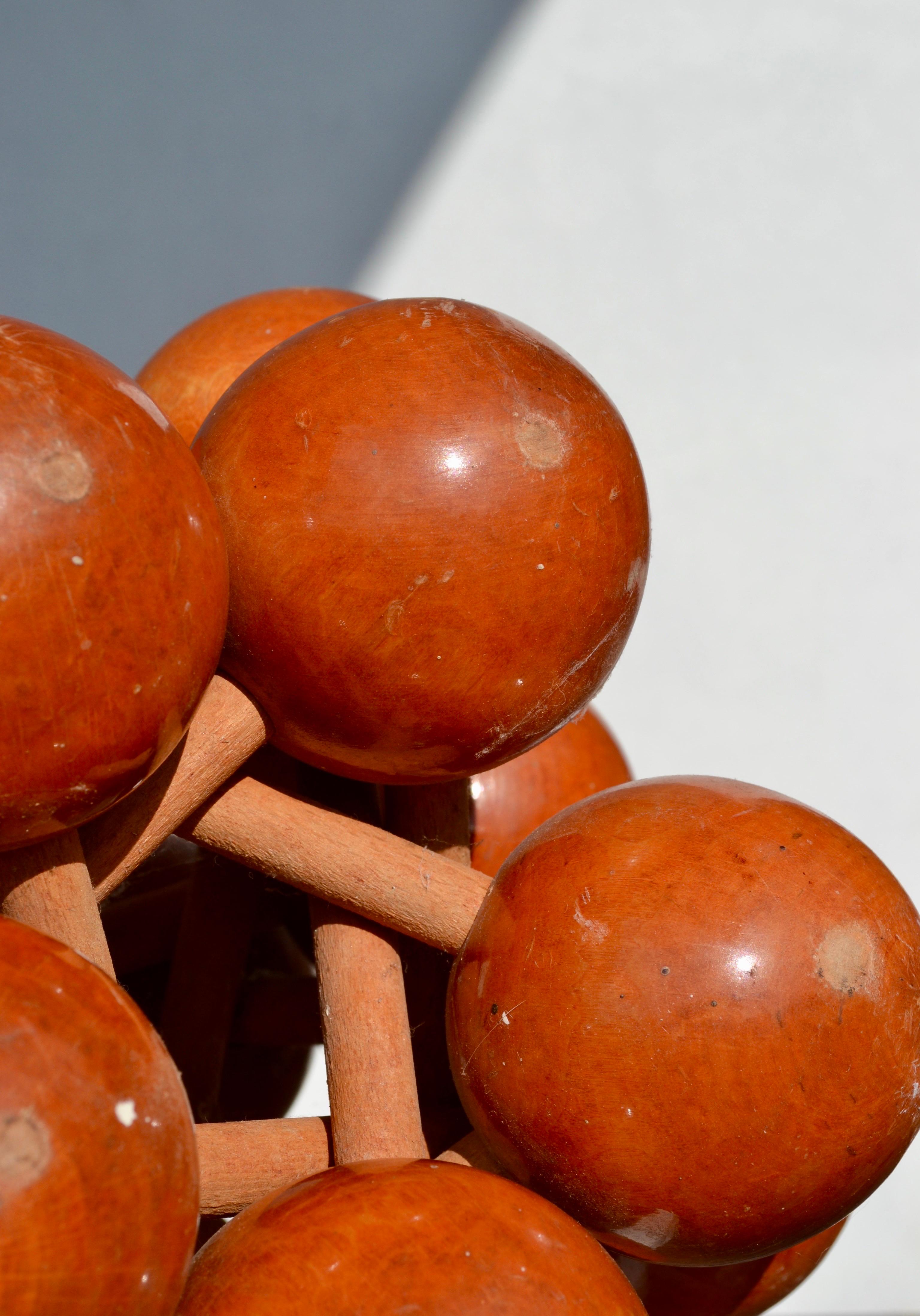 XX secolo Coppia di rare sculture puzzle geometriche in Wood - Francia - anni '70 in vendita