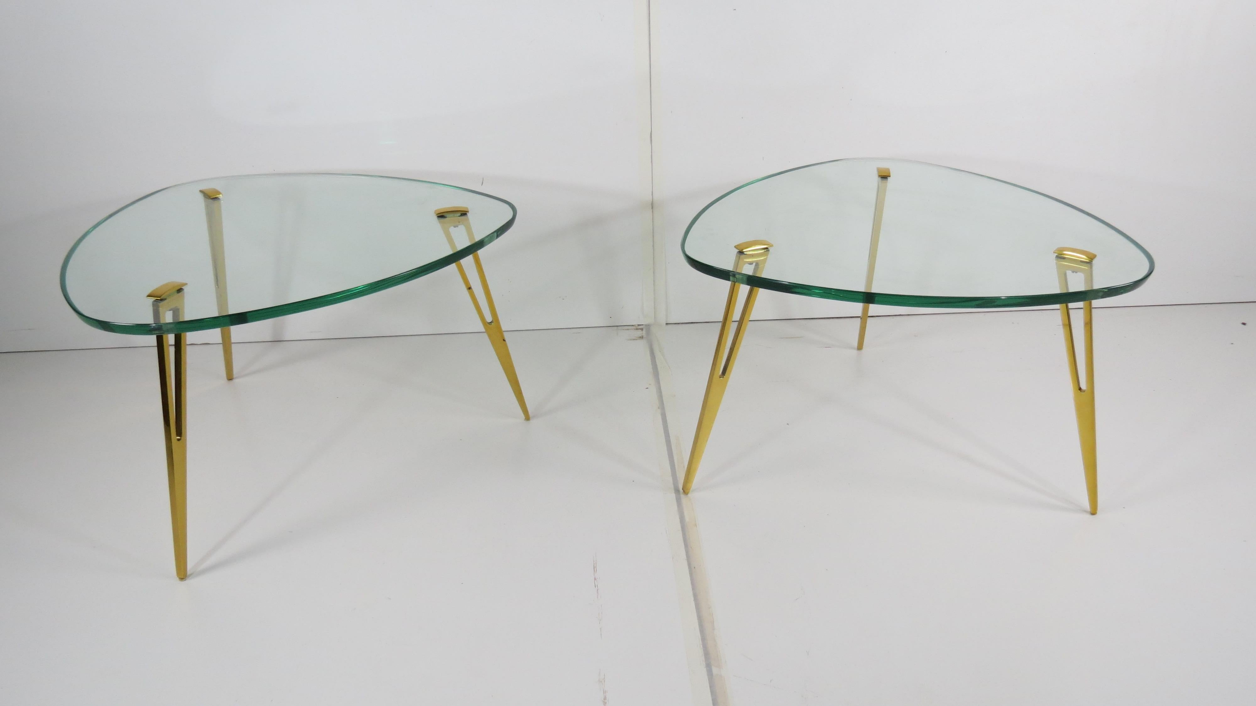 Mid-20th Century Pair of Rare Glass and Bronze Side Tables Three Feet Attributed to Fontana Arte