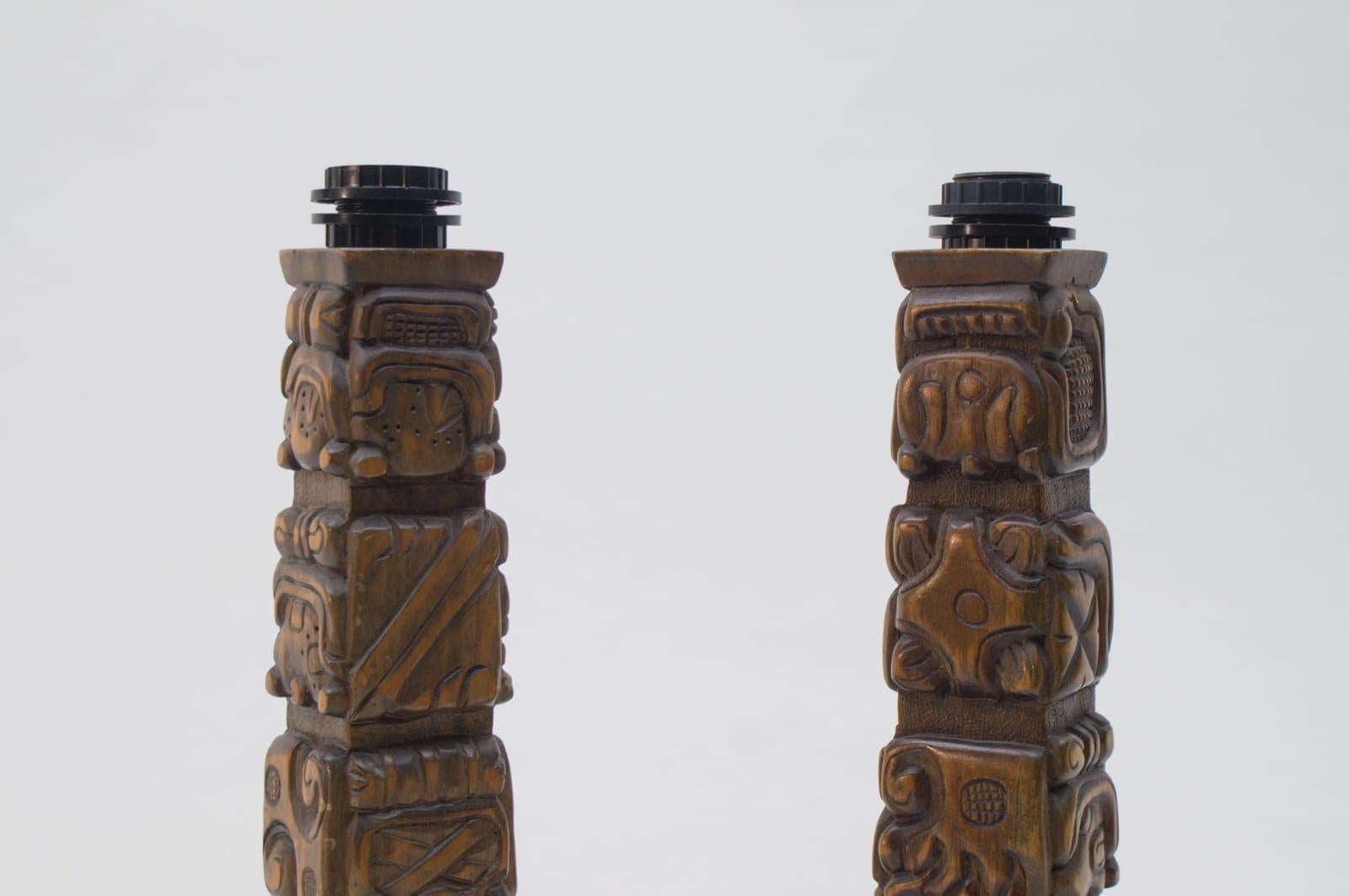 Mid-Century Modern Pair of Rare Hand Carved Wooden Table Lamps from Temde, Switzerland, 1960s For Sale