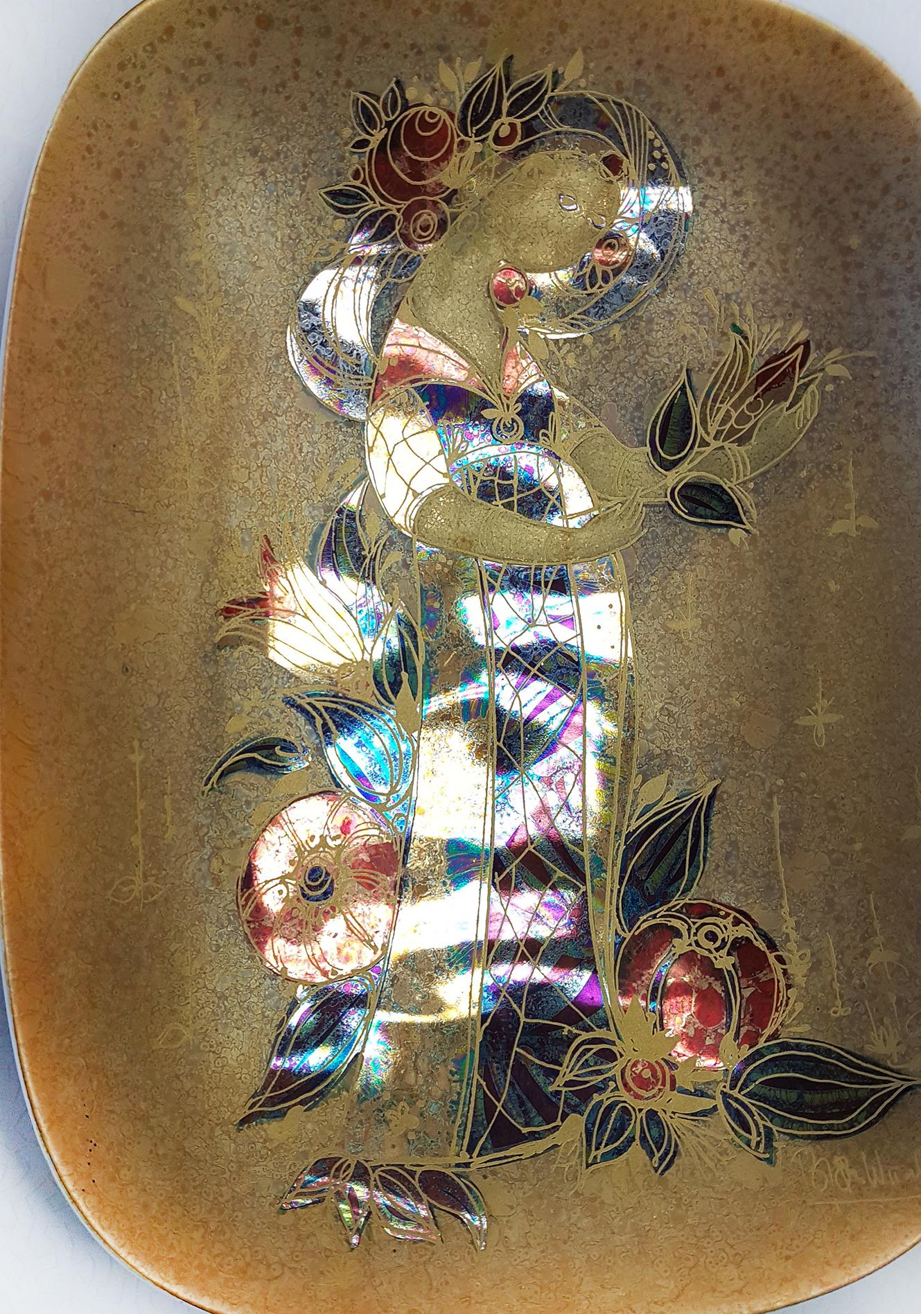 Pair of Rare Hand Painted Gilded Platter by Bjørn Wiinblad, 1960s For Sale 3