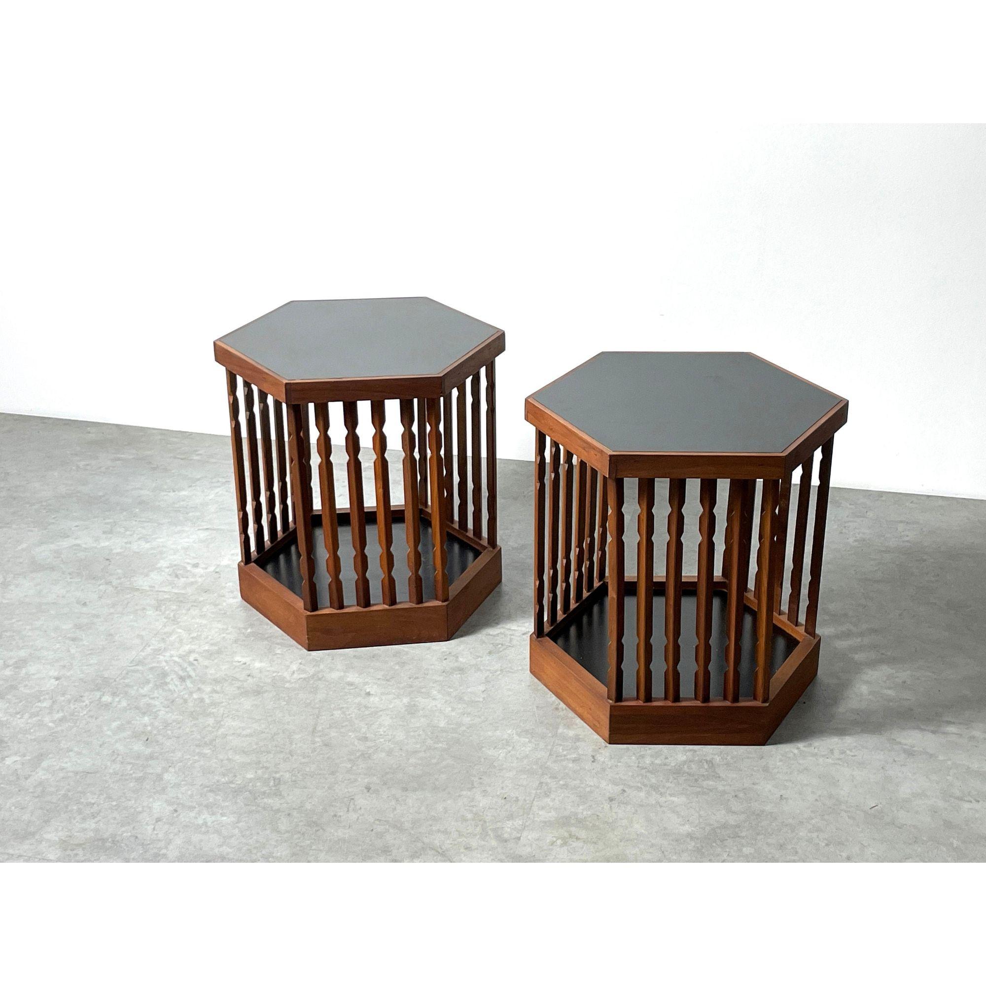 Pair Rare Arthur Umanoff Hexagon Spindle Cage Side Tables 

Pair of side tables designed by Arthur Umanoff for Washington Woodcraft 1960s
Hexagon form with carved walnut spindles and black laminate surface

Additional Information:
Materials: