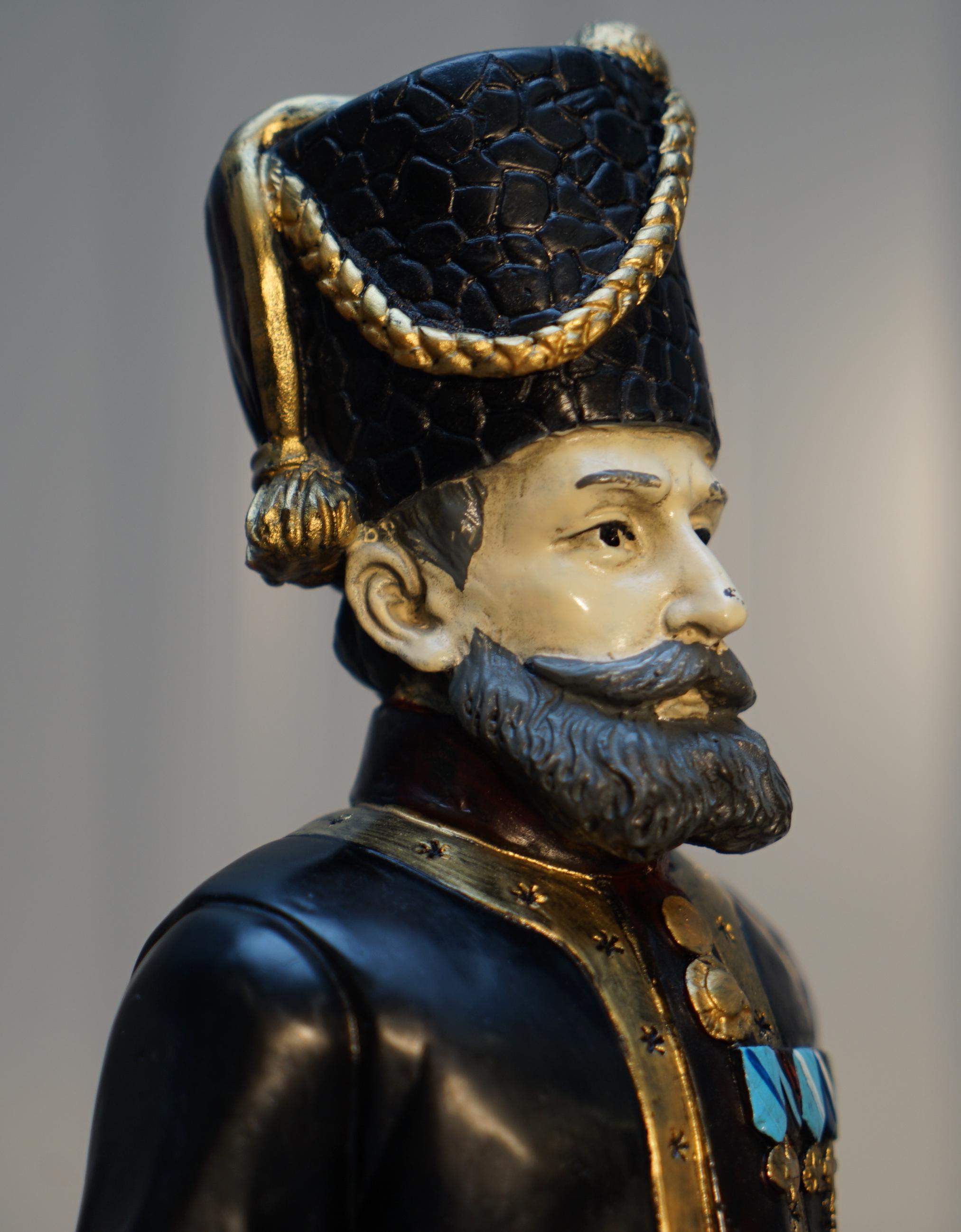 Paire de rares et importantes statues signées Fabergé, 1912, Kamer Kazak Bodyguard en vente 11