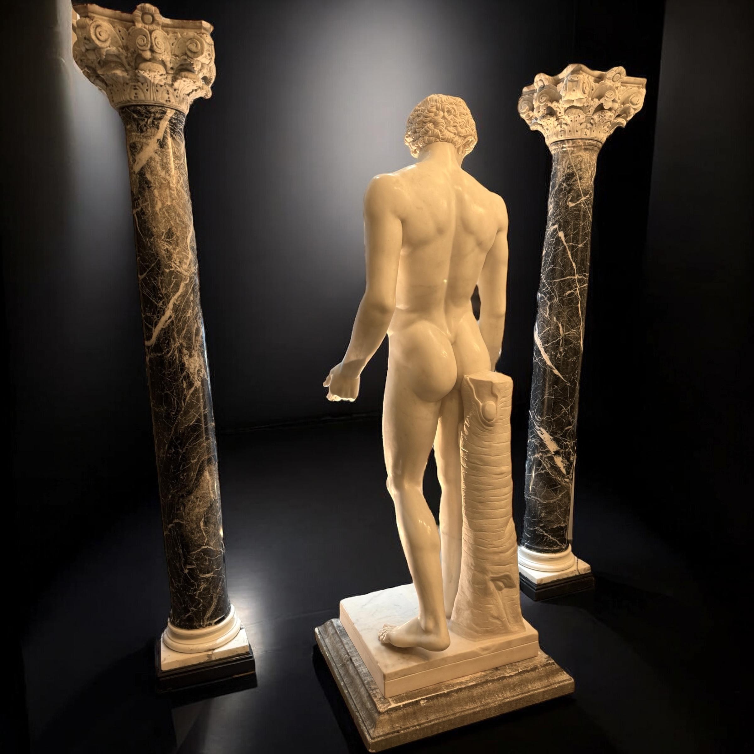 Paire de rares lampes italiennes du 18e siècle  Colonnes de marbre en vente 7