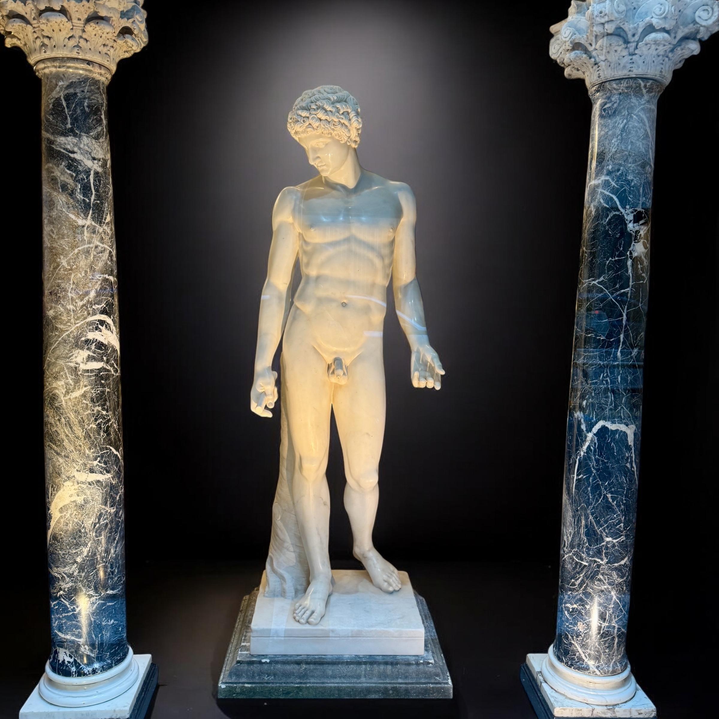 Paire de rares lampes italiennes du 18e siècle  Colonnes de marbre en vente 8