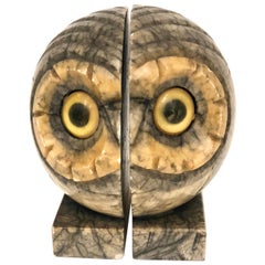 Pair of Rare Italian Alabaster Sculpture Owl Bookends Hand-Carved