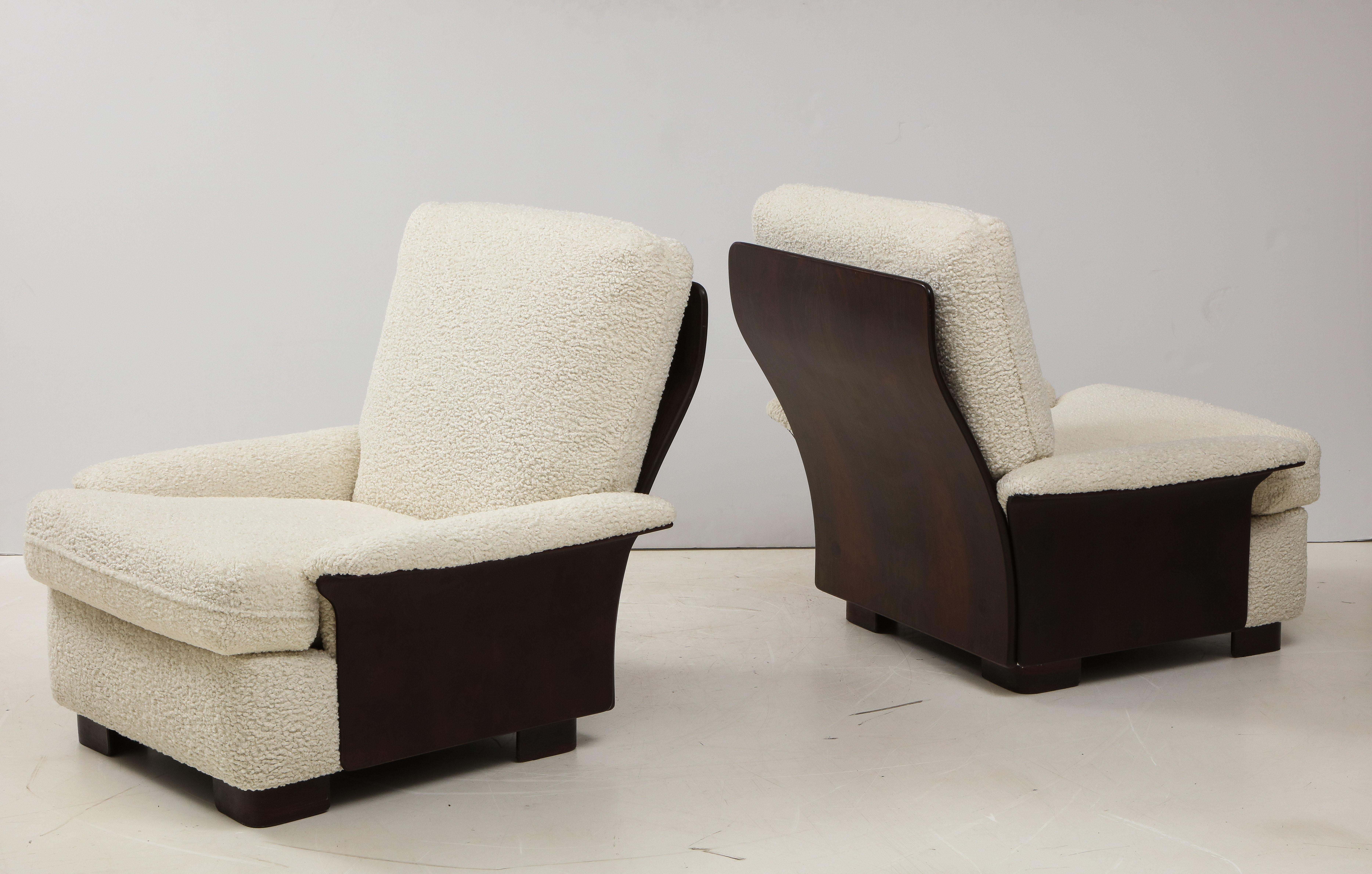 Mid-Century Modern Pair of Rare Italian Lounge Chairs by Gianfranco Frattini for Cassina
