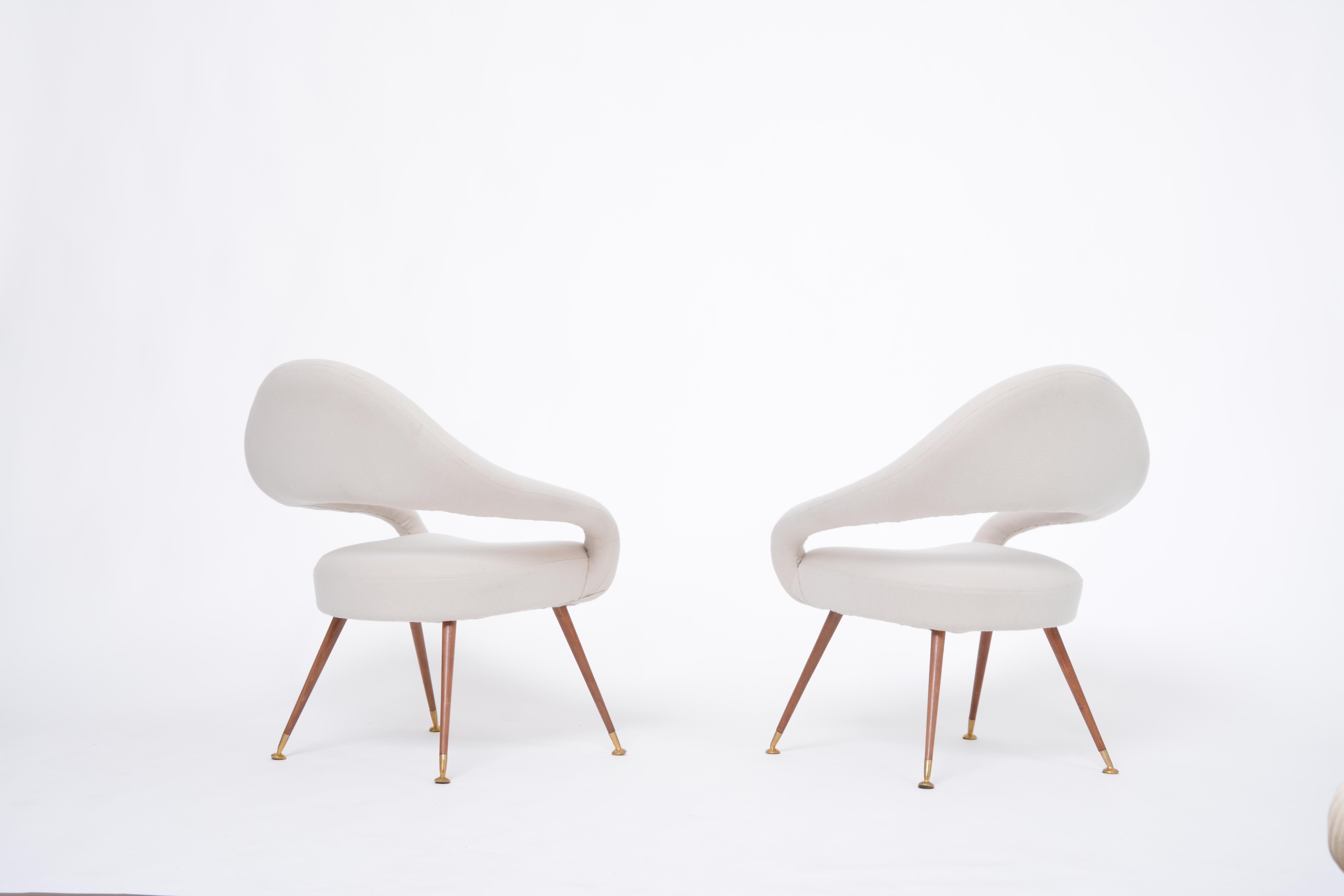 20th Century Pair of rare Italian Mid-Century Lounge Chairs Model DU 55 P by Gastone Rinaldi  For Sale
