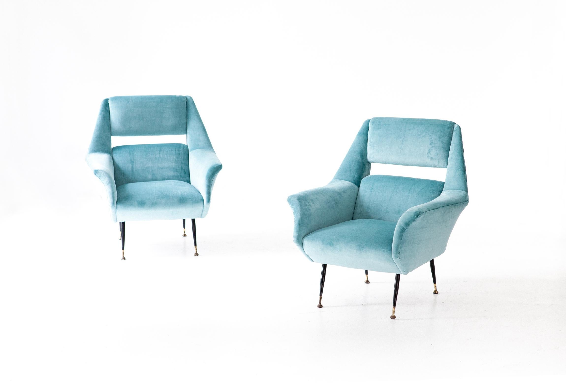 Mid-Century Modern Pair of Rare Italian Turquoise Velvet Lounge Chairs by Gigi Radice for Minotti