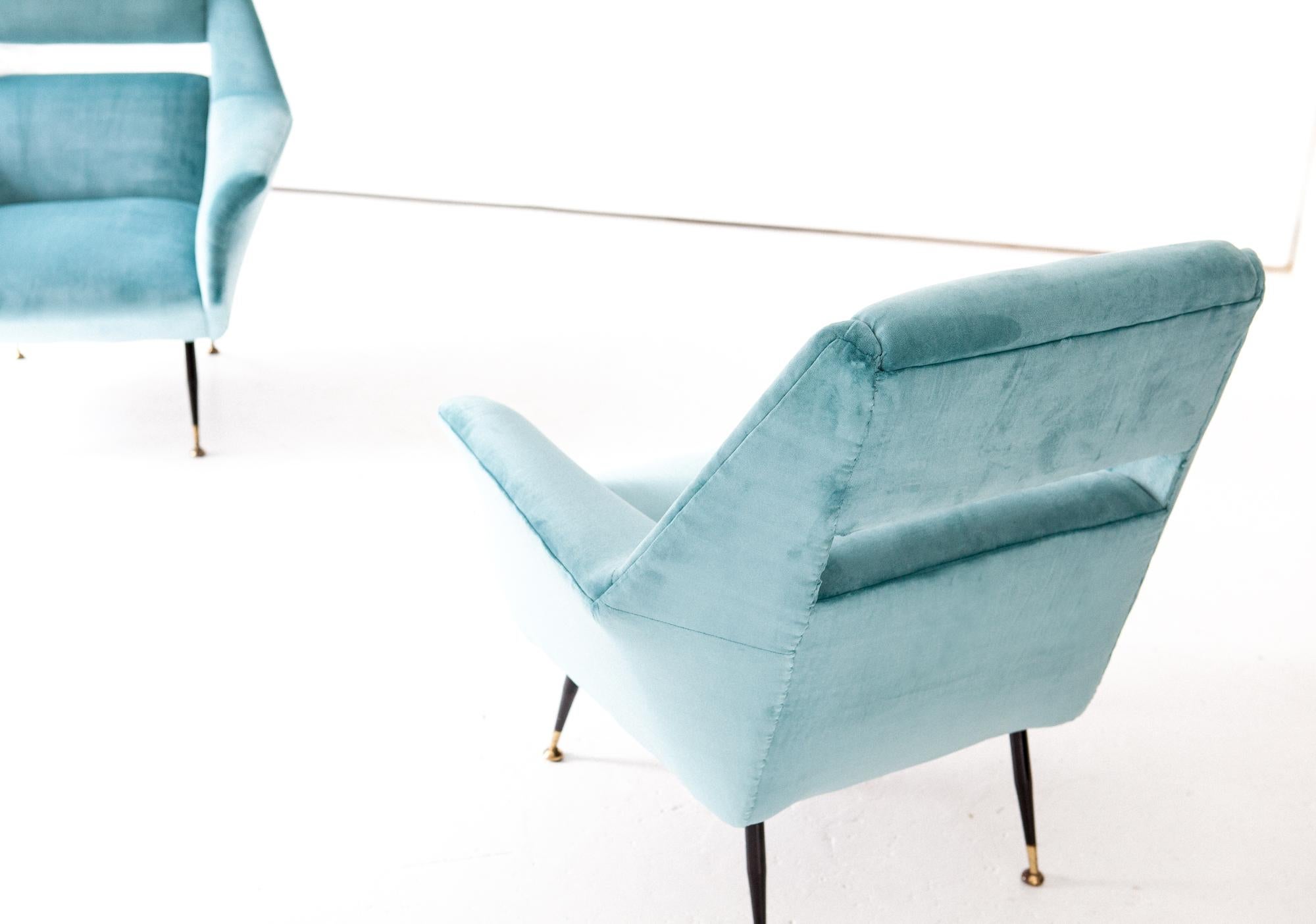 Pair of Rare Italian Turquoise Velvet Lounge Chairs by Gigi Radice for Minotti 2