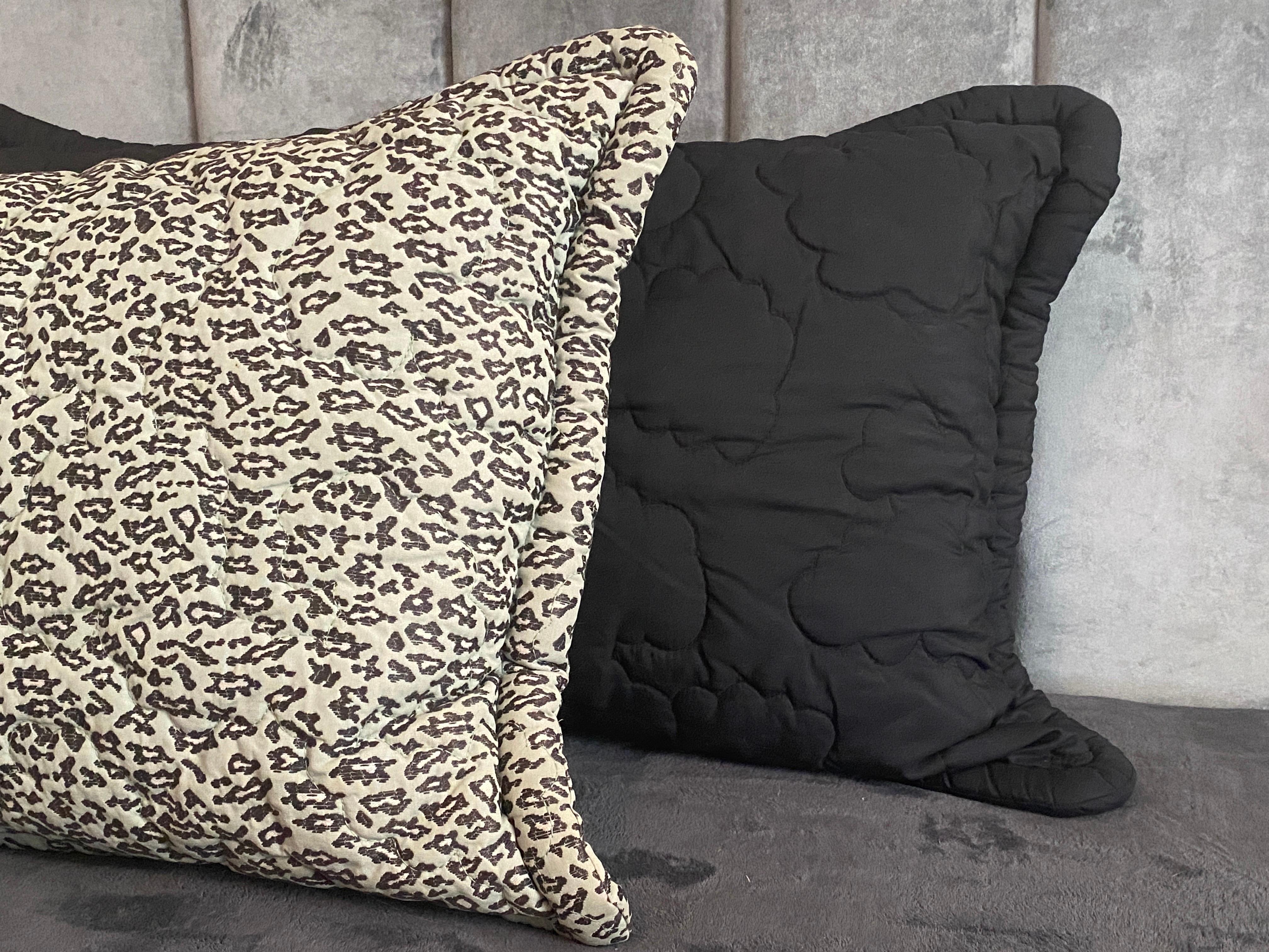 Modern Pair of Rare Jay Spectre Quilted Pillow Shams in Mint & Black/White Leopard  For Sale