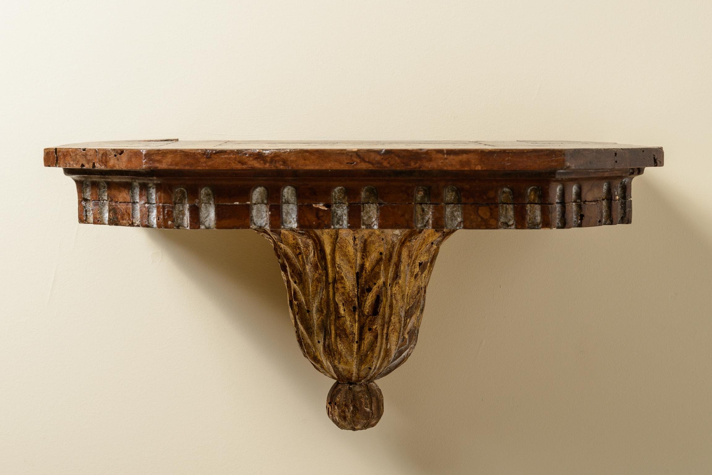 Coppia di rari, grandi candelabri ad angelo del 18° secolo su applique da parete in vendita 11