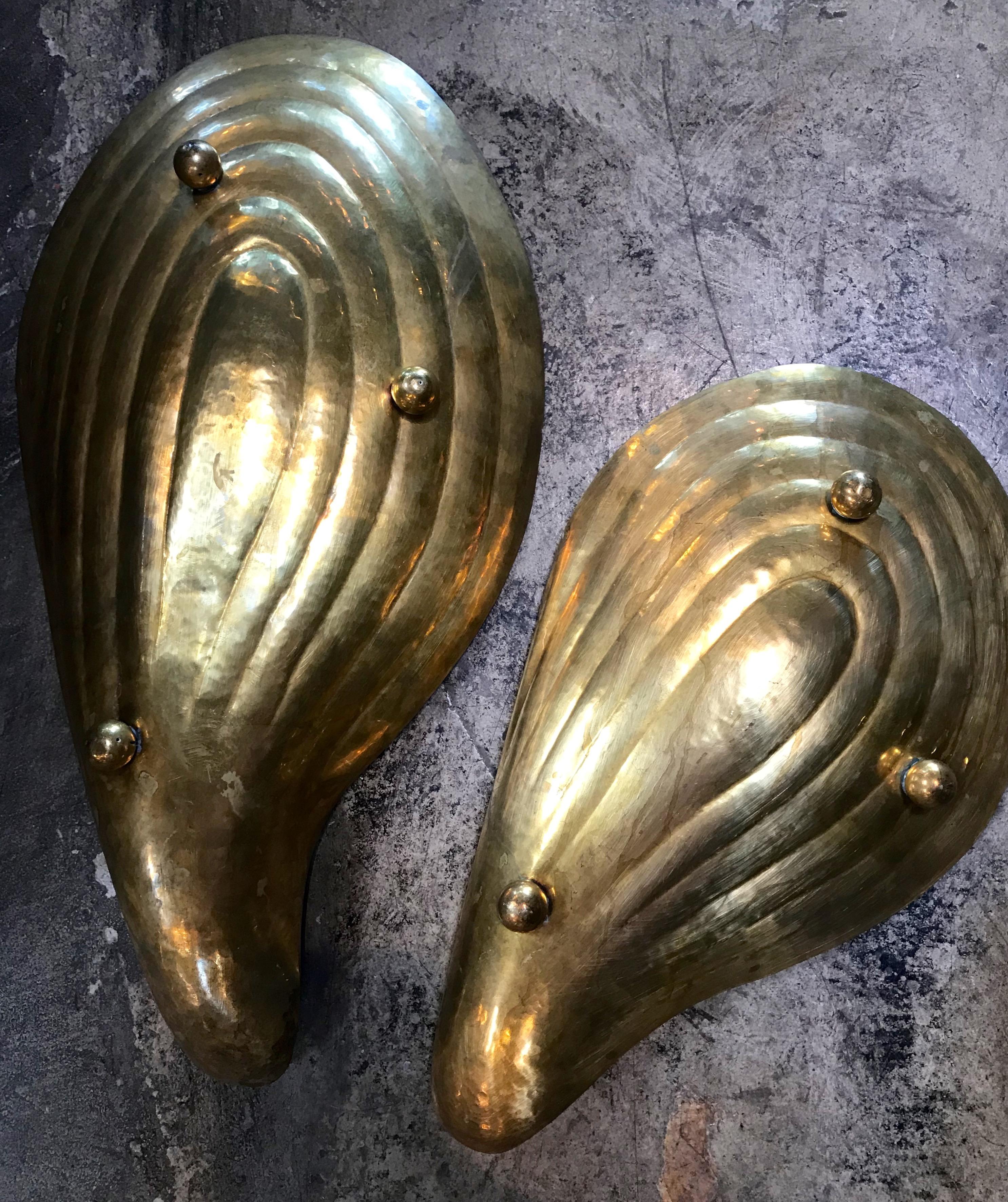 Pair of Rare Large Clam Shaped Brass Bowl, Italy, 1940s 4