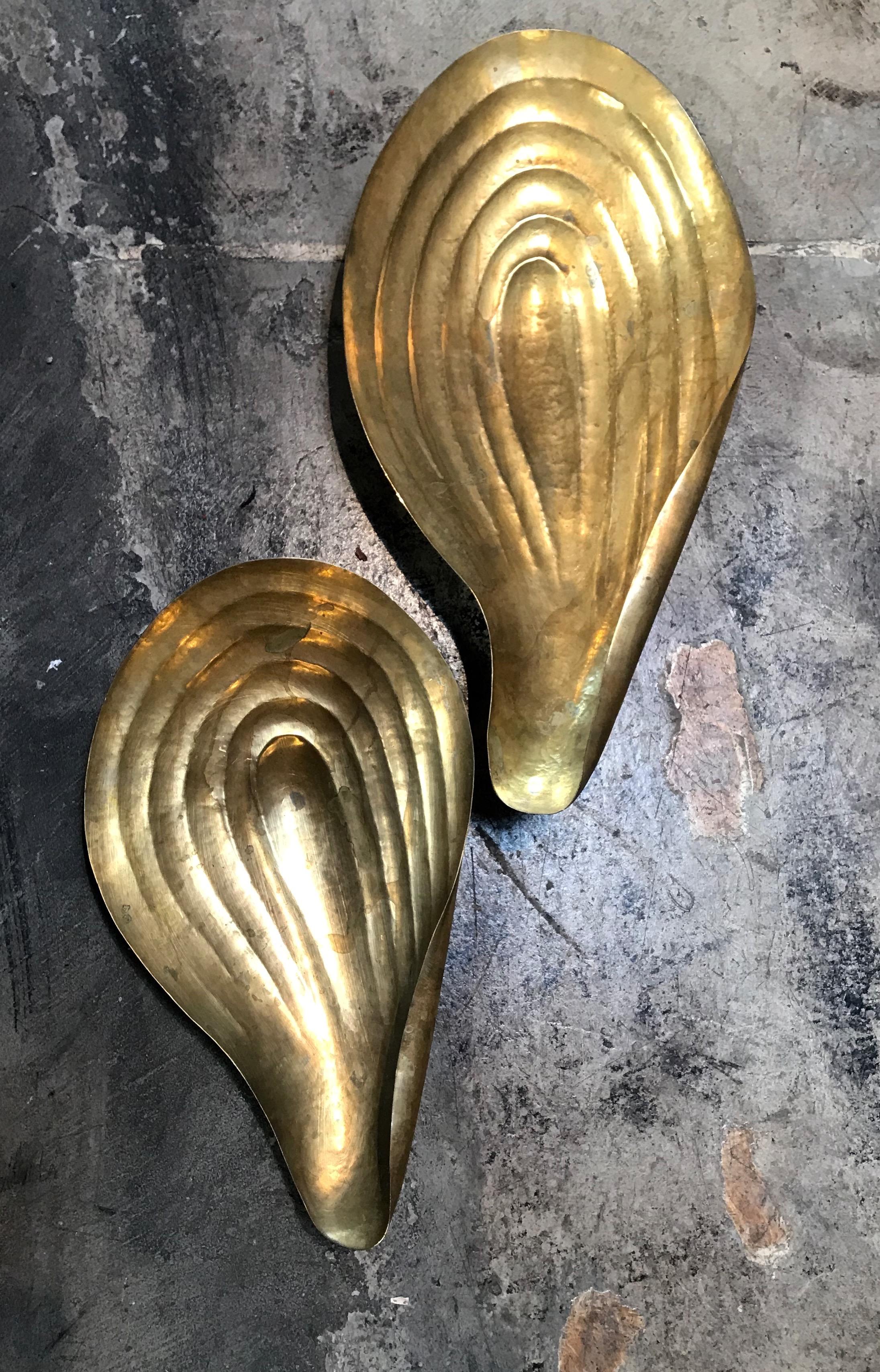 Art Deco Pair of Rare Large Clam Shaped Brass Bowl, Italy, 1940s