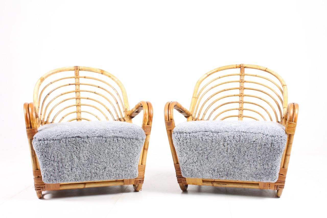 Pair of Rare Lounge Chairs by Arne Jacobsen In Good Condition In Lejre, DK
