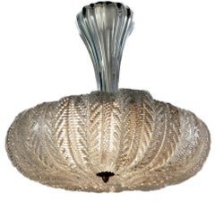 Coppia di rari ciondoli in vetro di Murano e ottone della metà del secolo scorso  da Barovier&Toso