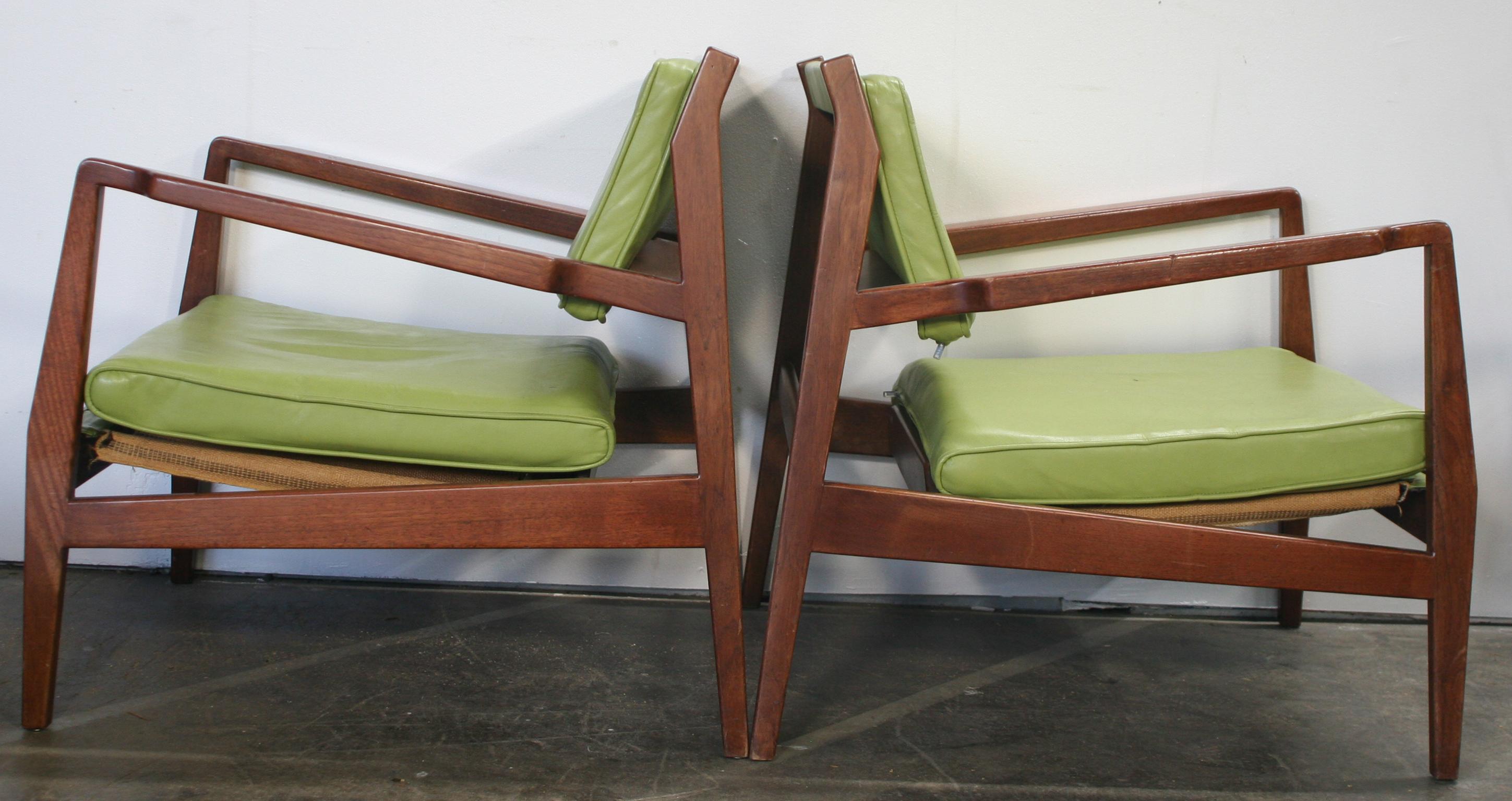 Pair of Rare Midcentury Jens Risom U 460 Low Lounge Chairs Green Leather 3