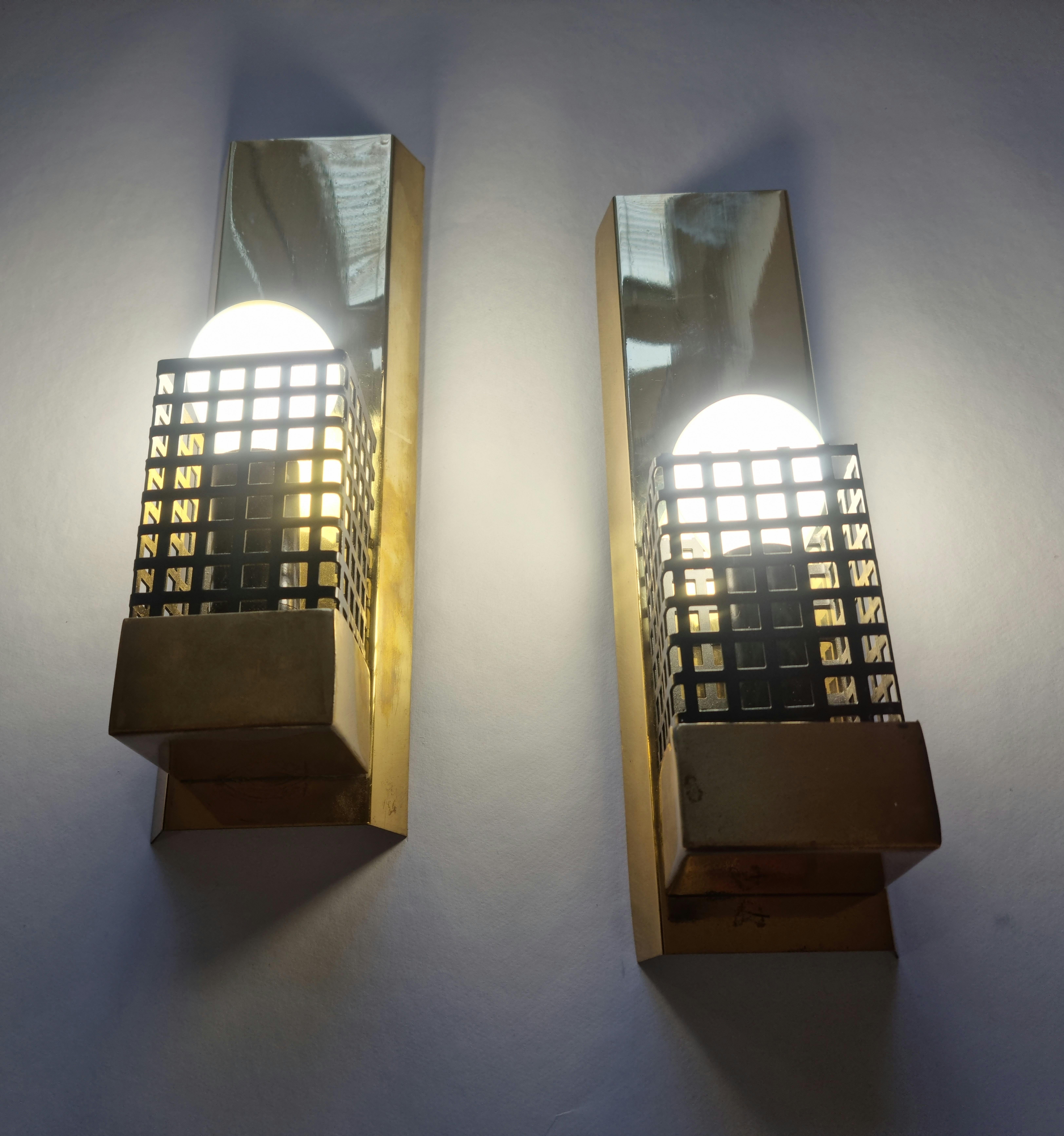 Pair of Rare Midcentury Wall Lamps, 1970s 7
