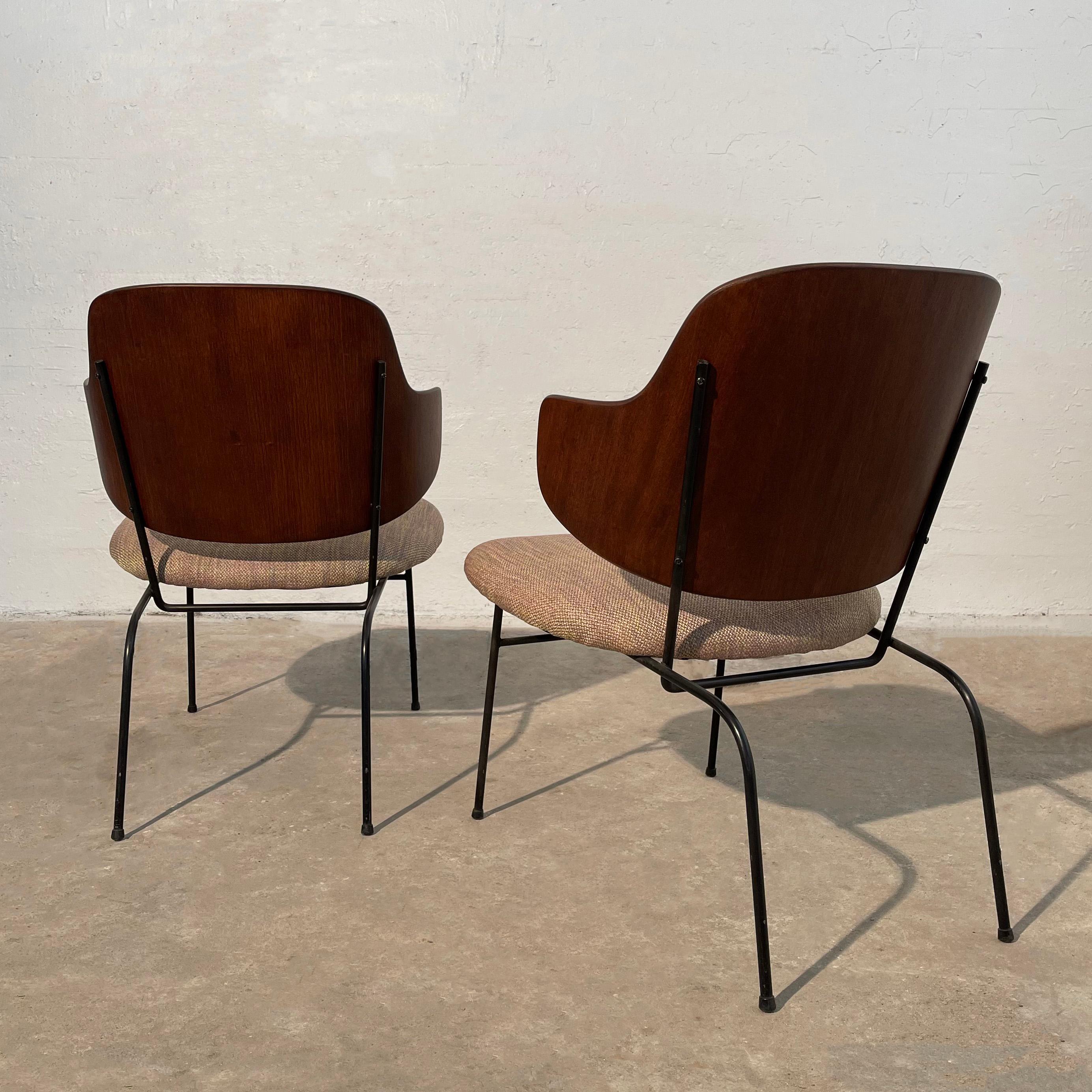 20th Century Pair Of Rare Model Penguin Chairs By Ib Kofod-Larsen For Selig For Sale
