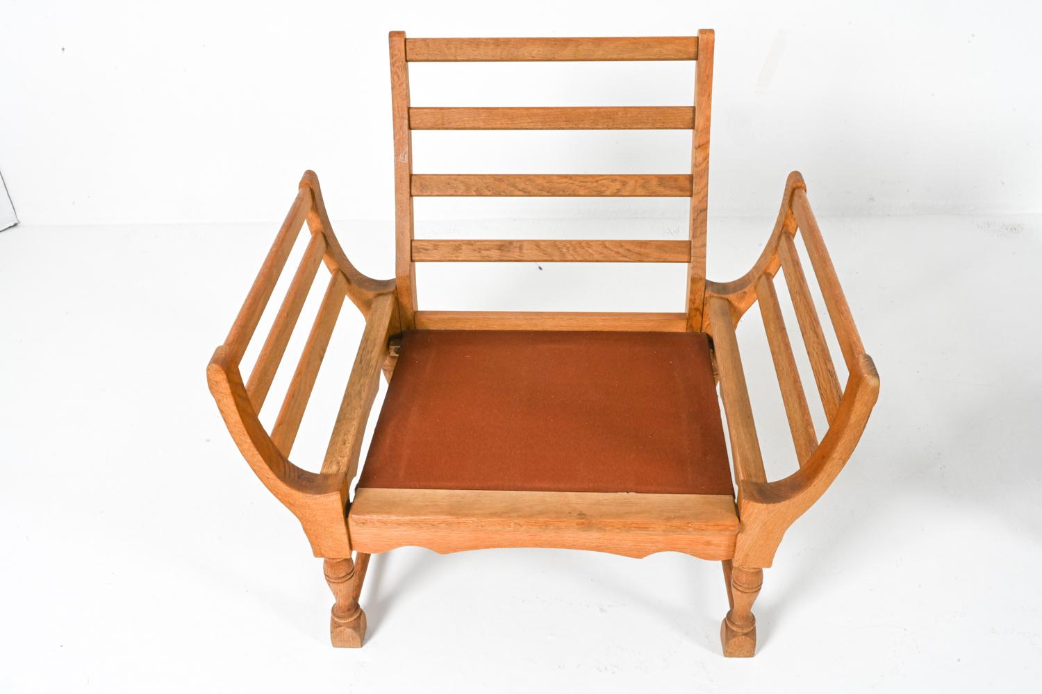 Coppia di rare poltrone in Oak di Henning Kjaernulf, Danimarca, anni '70 circa in vendita 6