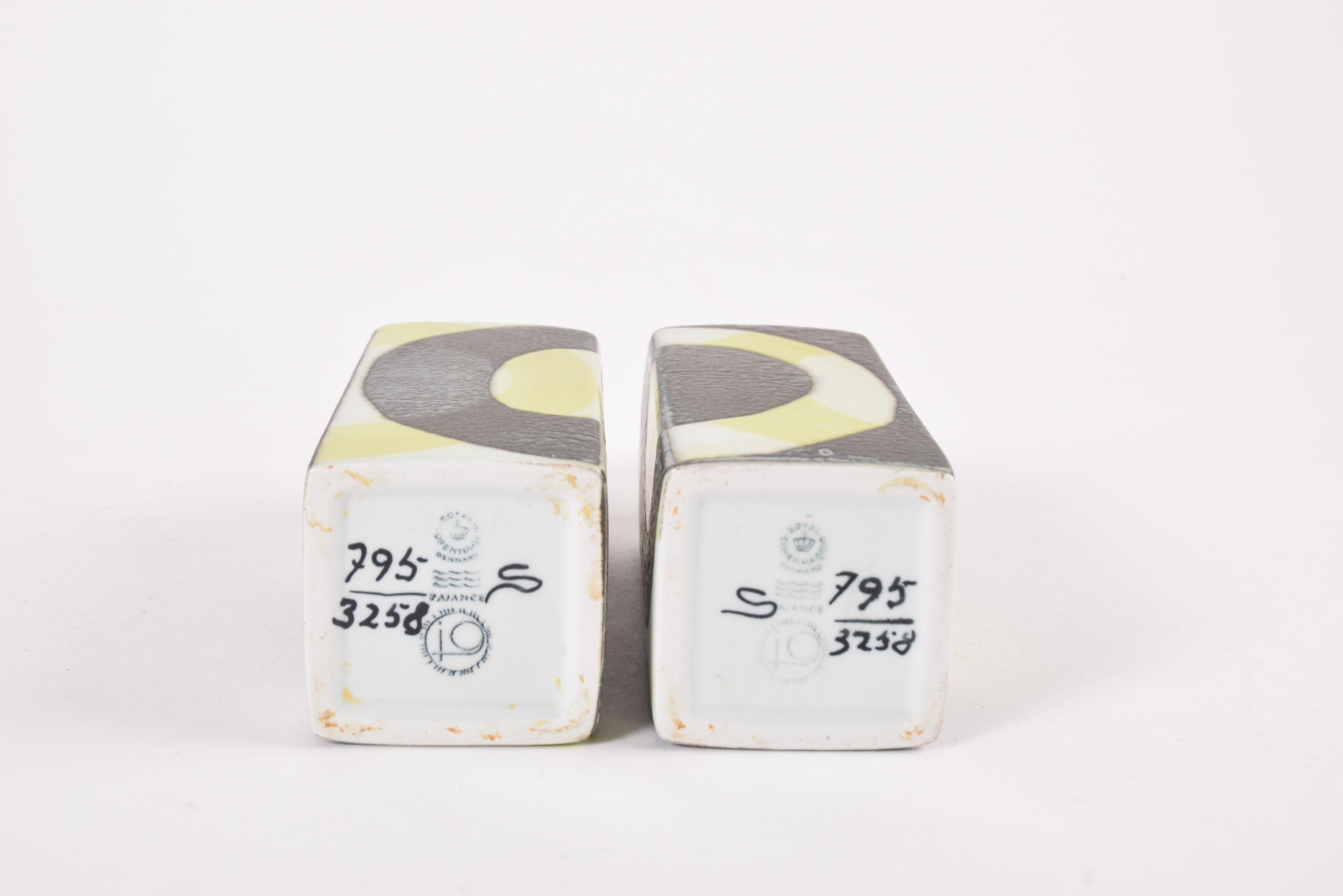 Pair of Rare Royal Copenhagen Small Baca Vases by Johanne Gerber, Danish 1970s For Sale 2