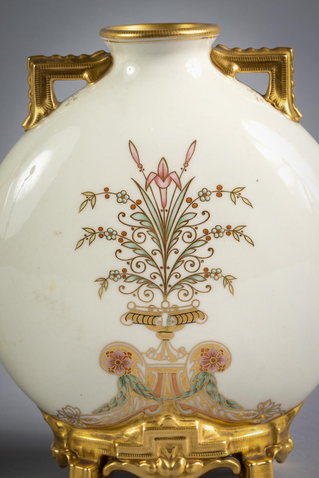 Pair of Rare Royal Worcester Pate-Sur-Pate Vases, circa 1890 In Good Condition For Sale In New York, NY