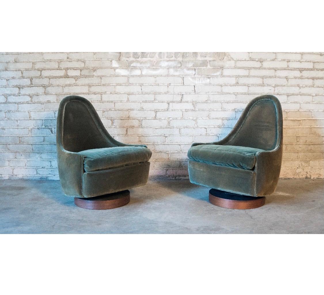 Pair of Rare Signed Thayer Coggin Milo Baughman Designed Child's Swivel Chairs 4