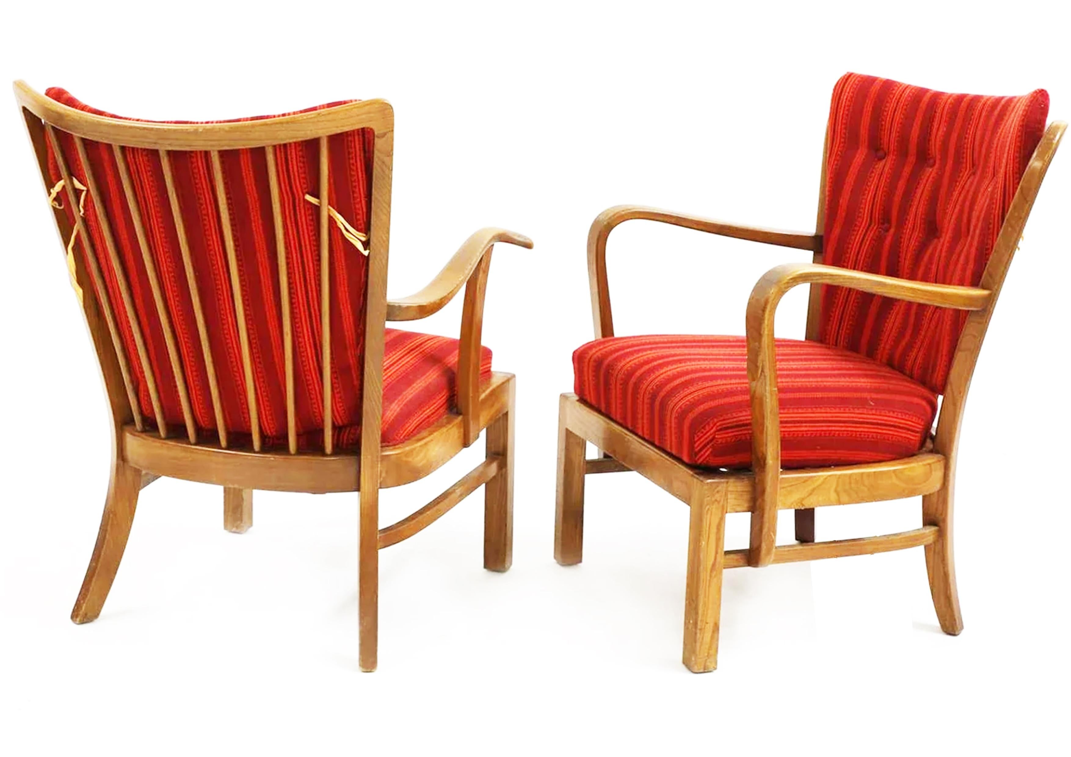 Mid-Century Modern Pair of Rare Stamped Fritz Hansen Model 1628 Stained Beech Open Framed Armchairs For Sale