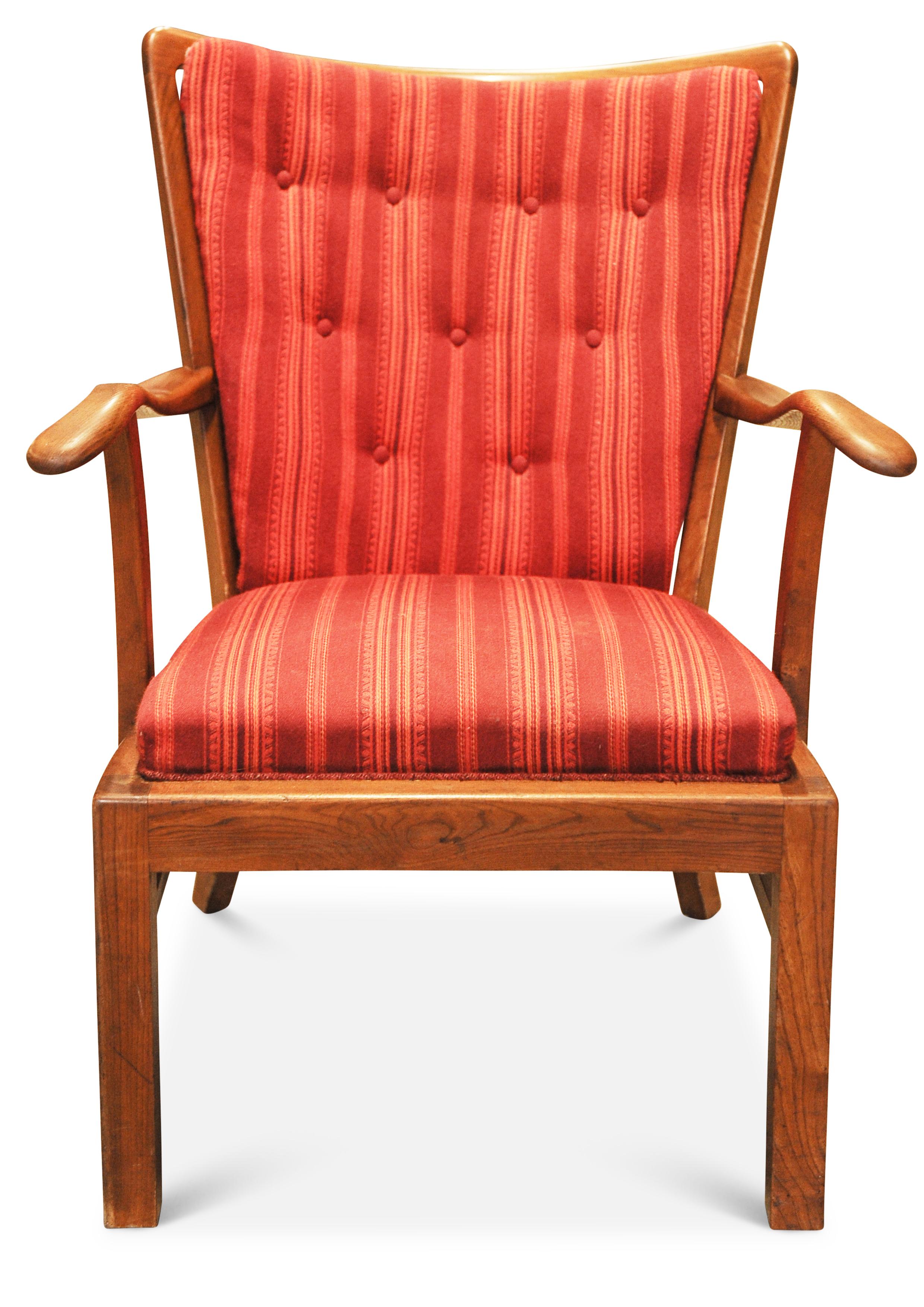 Tacheté Paire de rares fauteuils à cadre ouvert en hêtre teinté Fritz Hansen modèle 1628 estampillé en vente