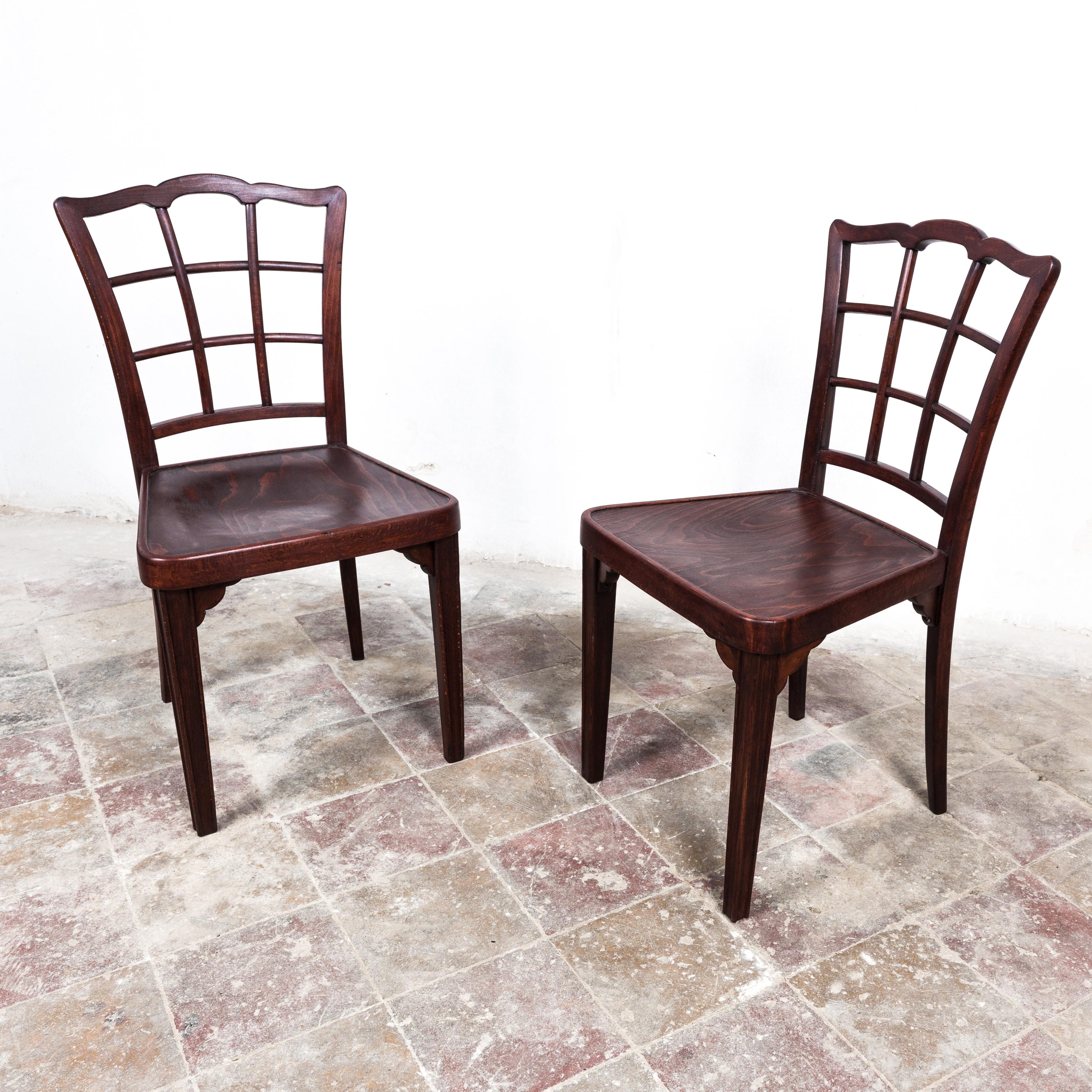 Art Nouveau Pair of Rare Thonet A 562 Chairs by Otto Prutscher For Sale