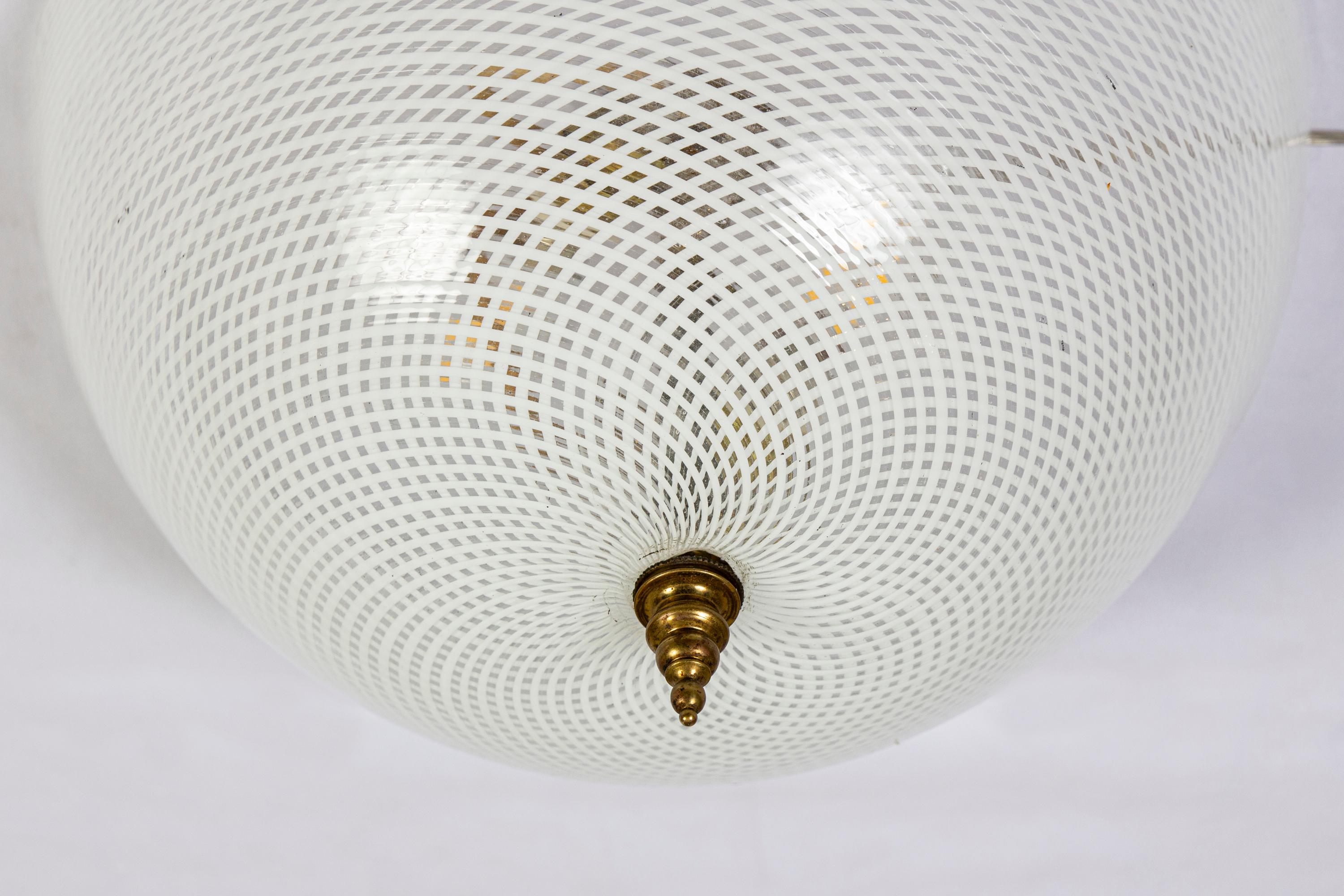 Pair of Rare Venini Reticello Ceiling Lights 1940' For Sale 3