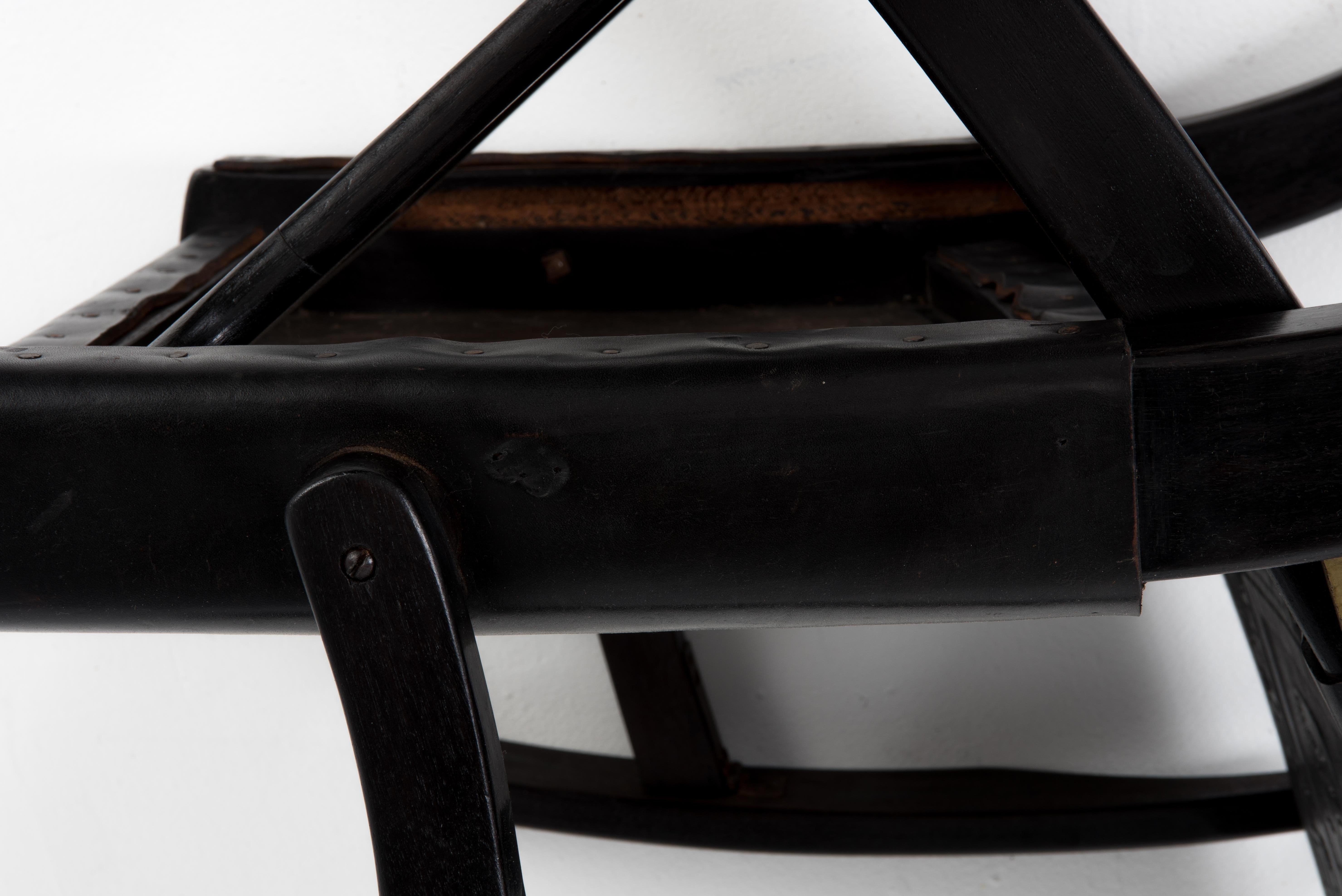 Paire de rares fauteuils vintage Angel I. Pazmino en cuir pour Muebles De Estilo en vente 4