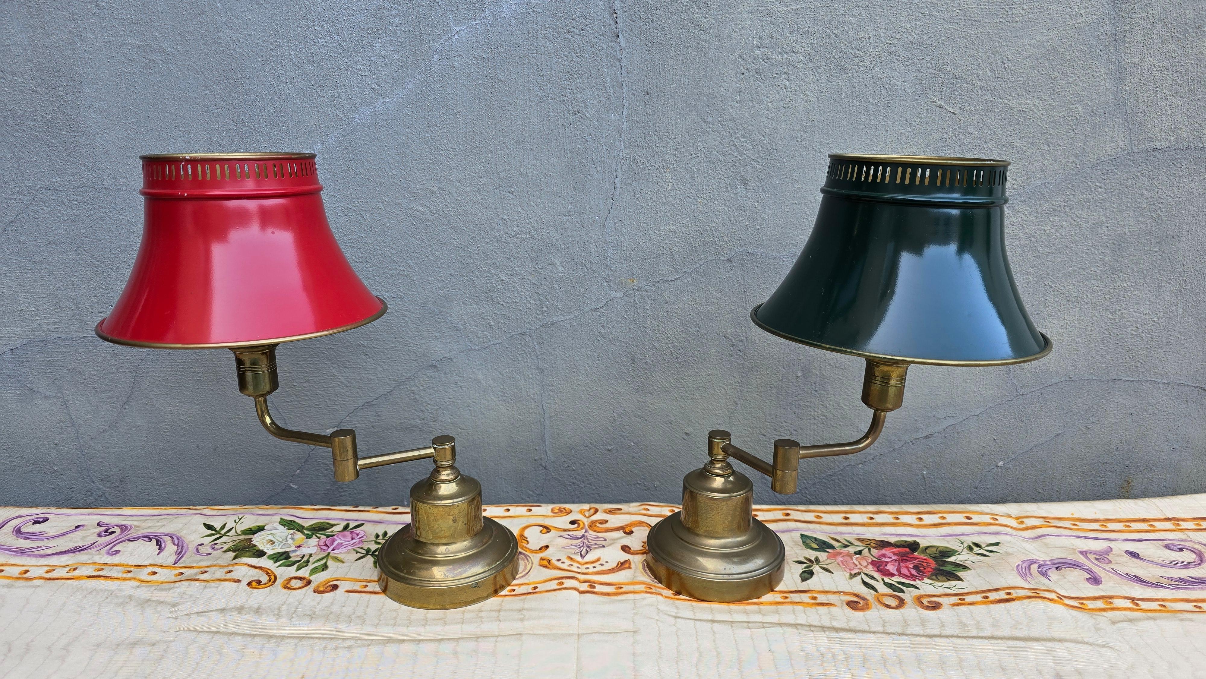 20ième siècle Paire de lampes de table bouillotte vintage rares en vente