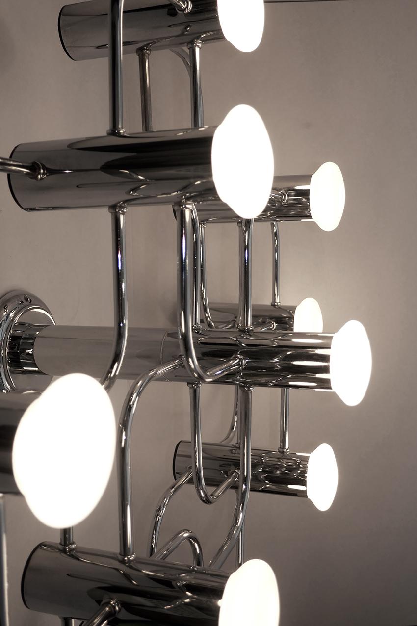 Coppia di rari lampadari scultorei d'epoca da soffitto o da parete con montaggio ad incasso in vendita 5