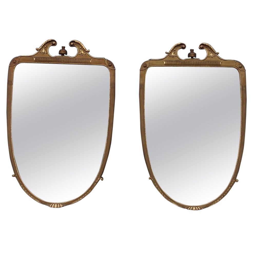 Paire de rares miroirs muraux en bois et feuilles d'or, style Giovanni Gariboldi, 1955