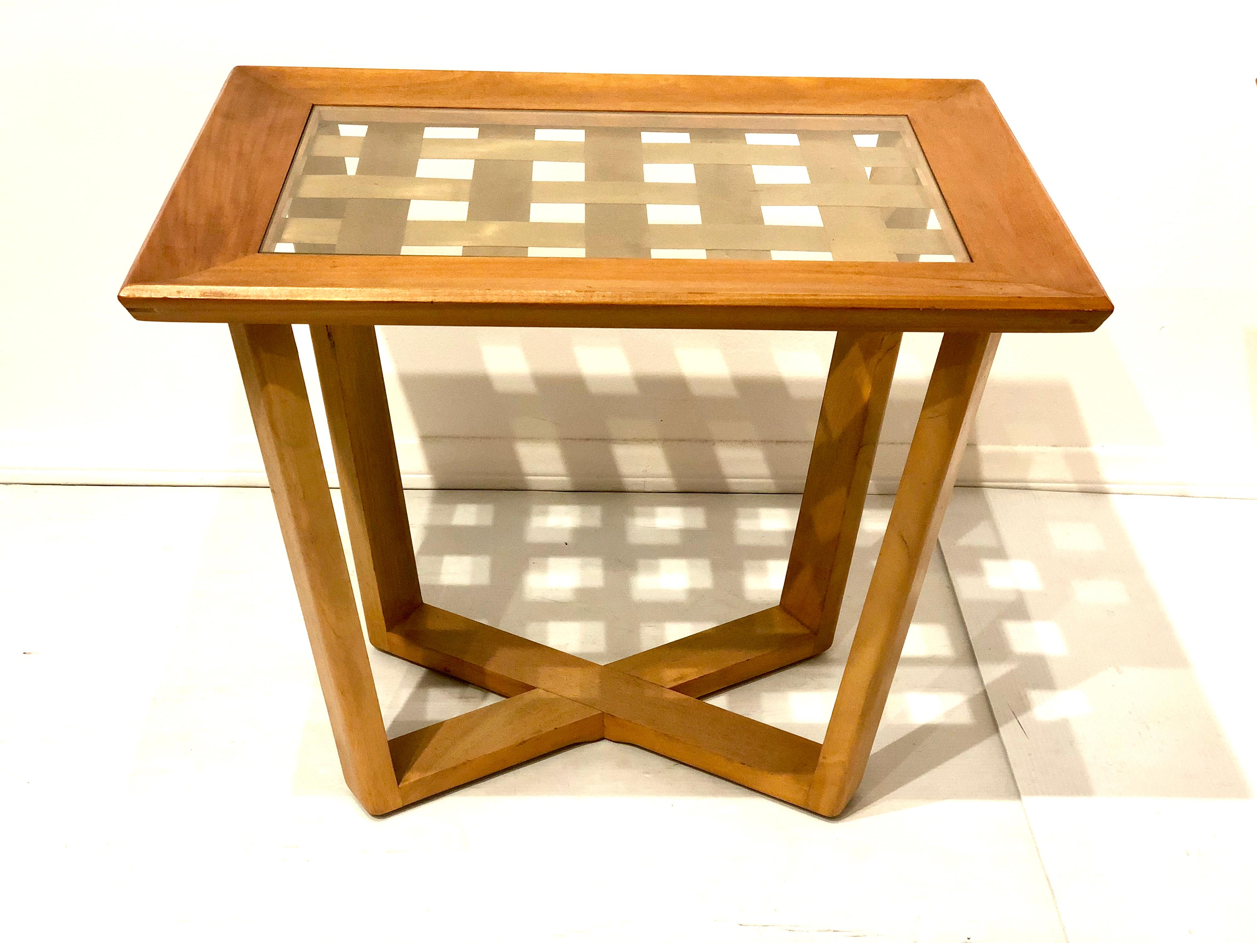 Pair of Rare Wood and Brass Mid-Century Modern End Tables In Good Condition In San Diego, CA