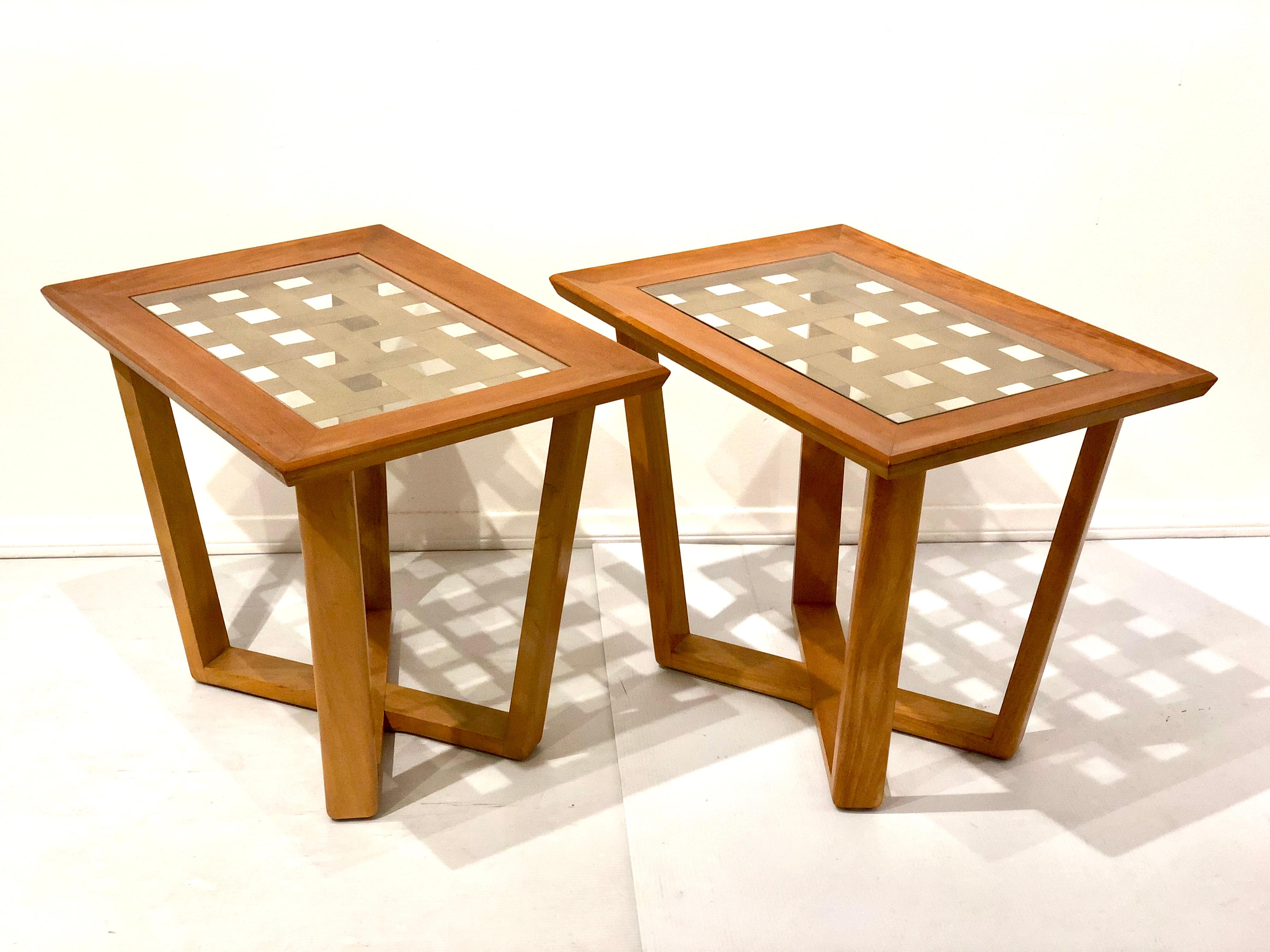 Pair of Rare Wood and Brass Mid-Century Modern End Tables 3