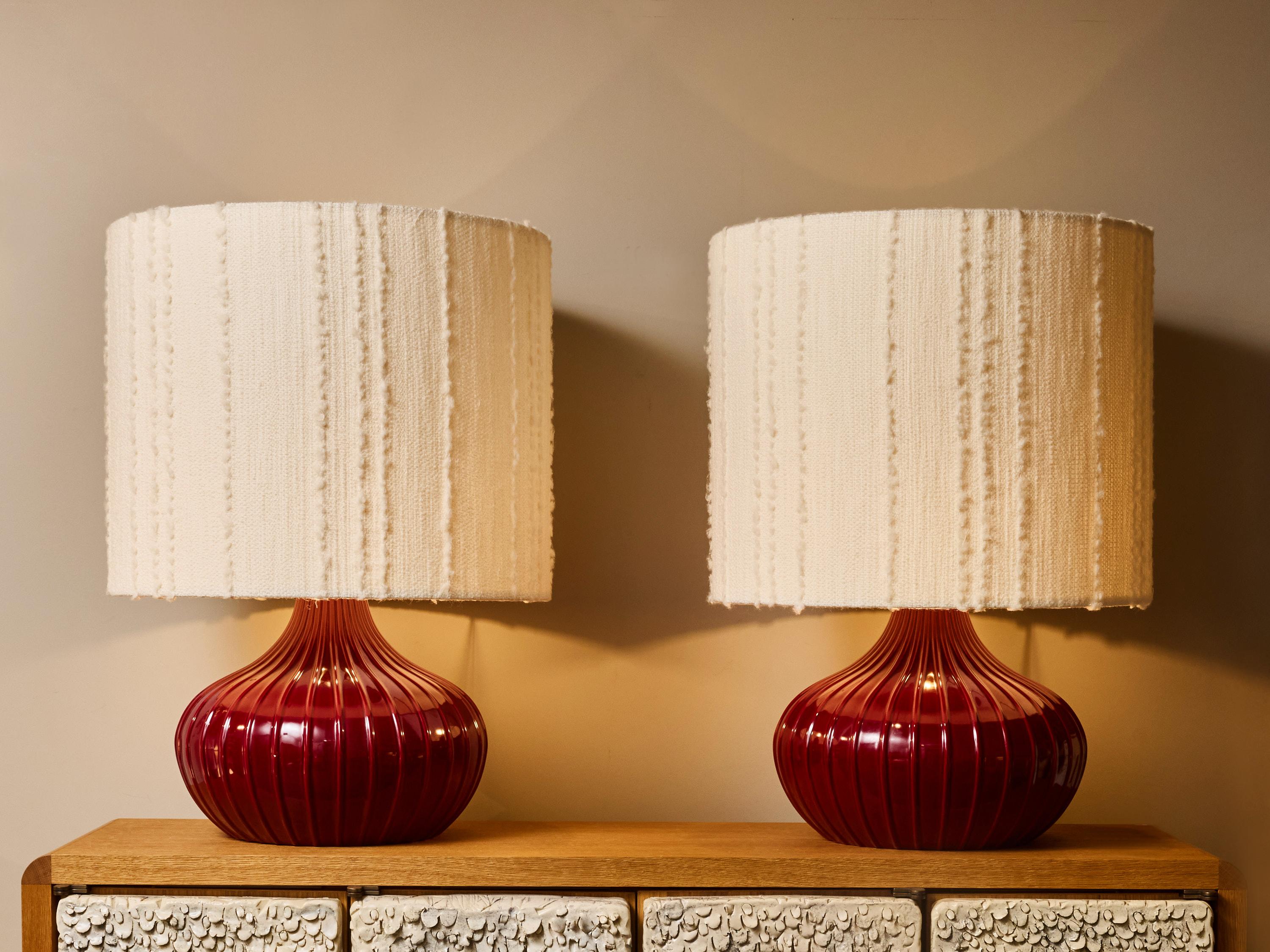 Mid-Century Modern Pair of Raspberry Red Large Ceramic Table Lamps For Sale