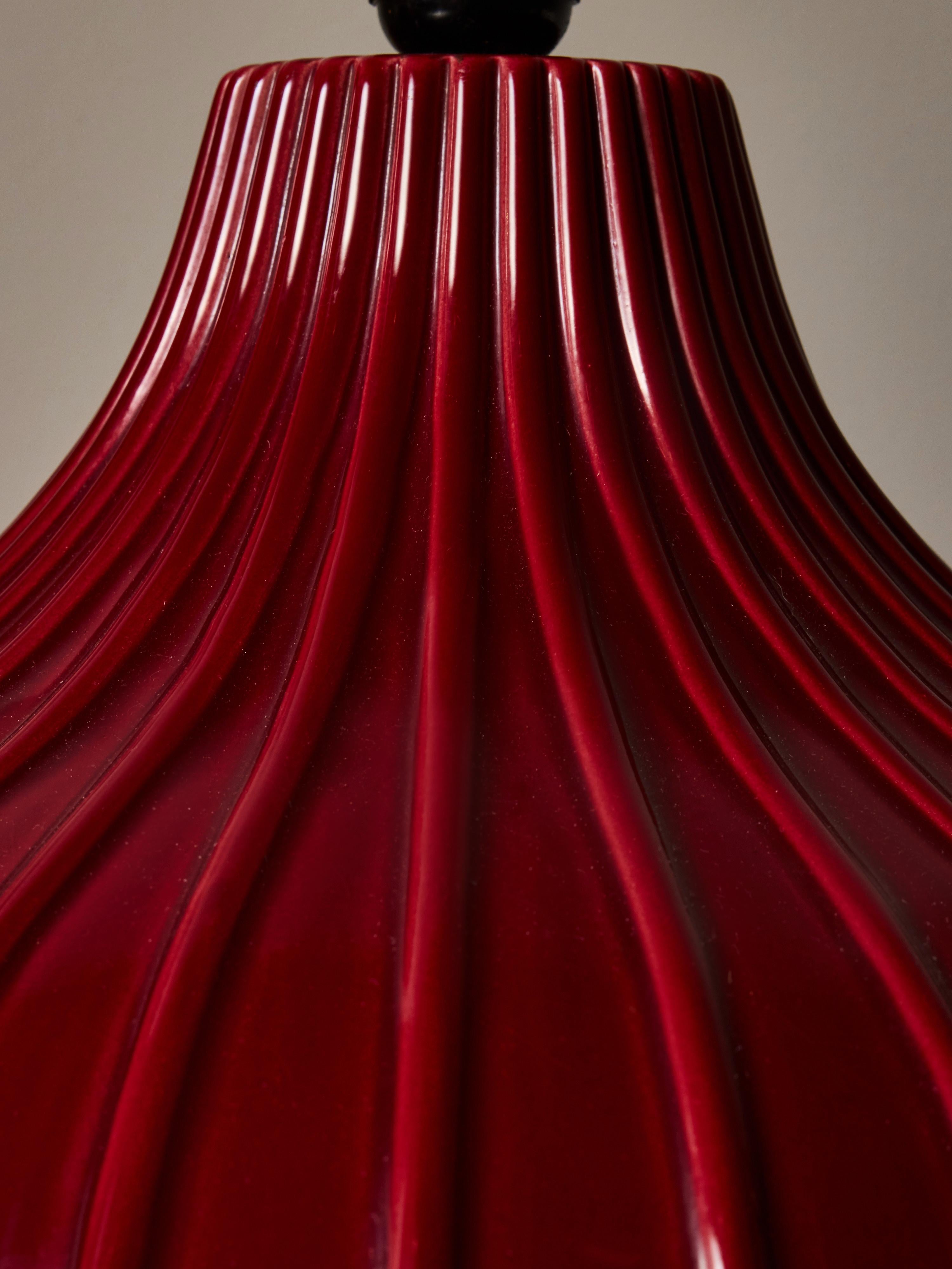 Late 20th Century Pair of Raspberry Red Large Ceramic Table Lamps For Sale