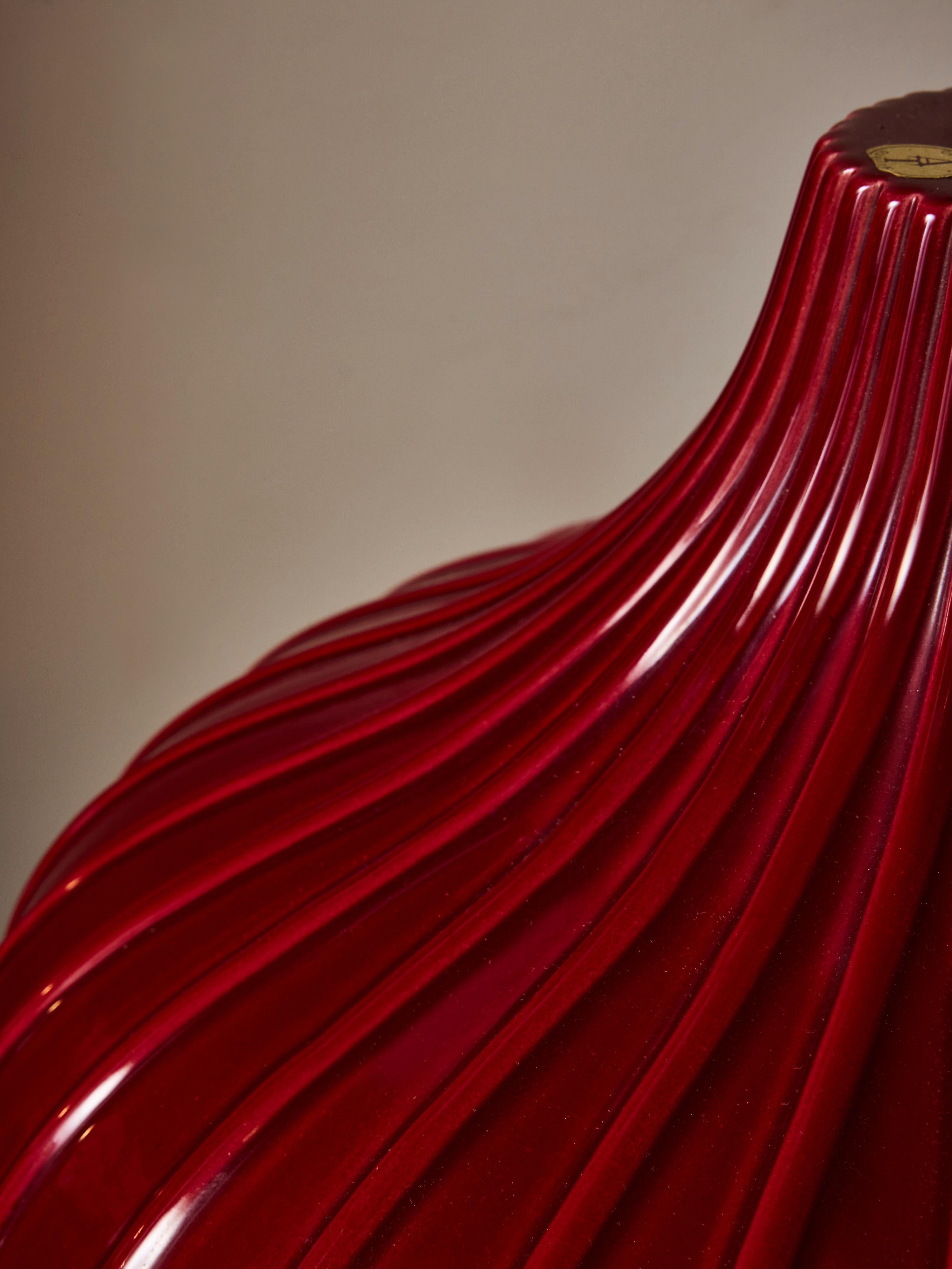 Pair of Raspberry Red Large Ceramic Table Lamps For Sale 3