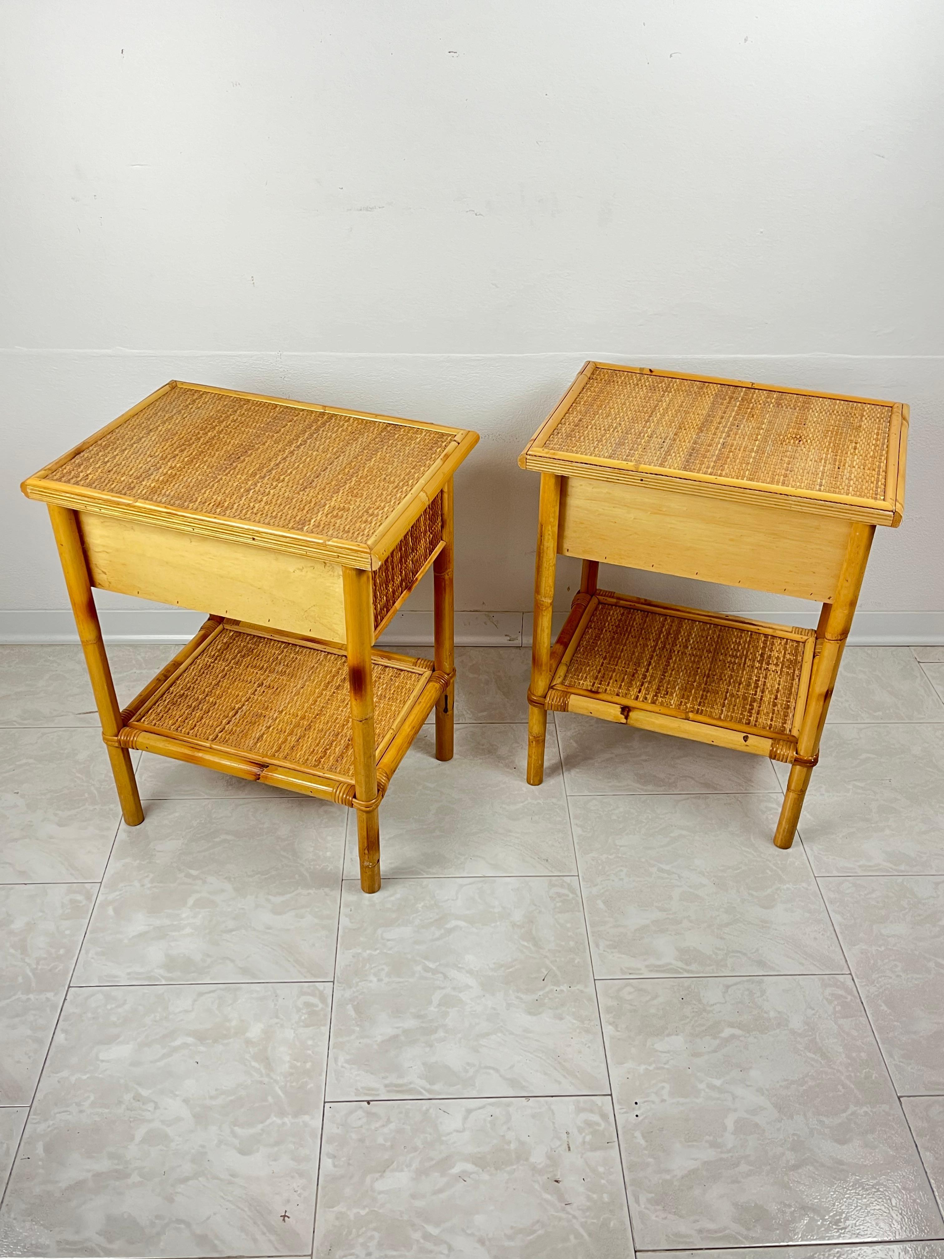 Set of 2 Mid-Century French Riviera Wicker And Rattan Bedside Tables 1960s In Good Condition For Sale In Palermo, IT