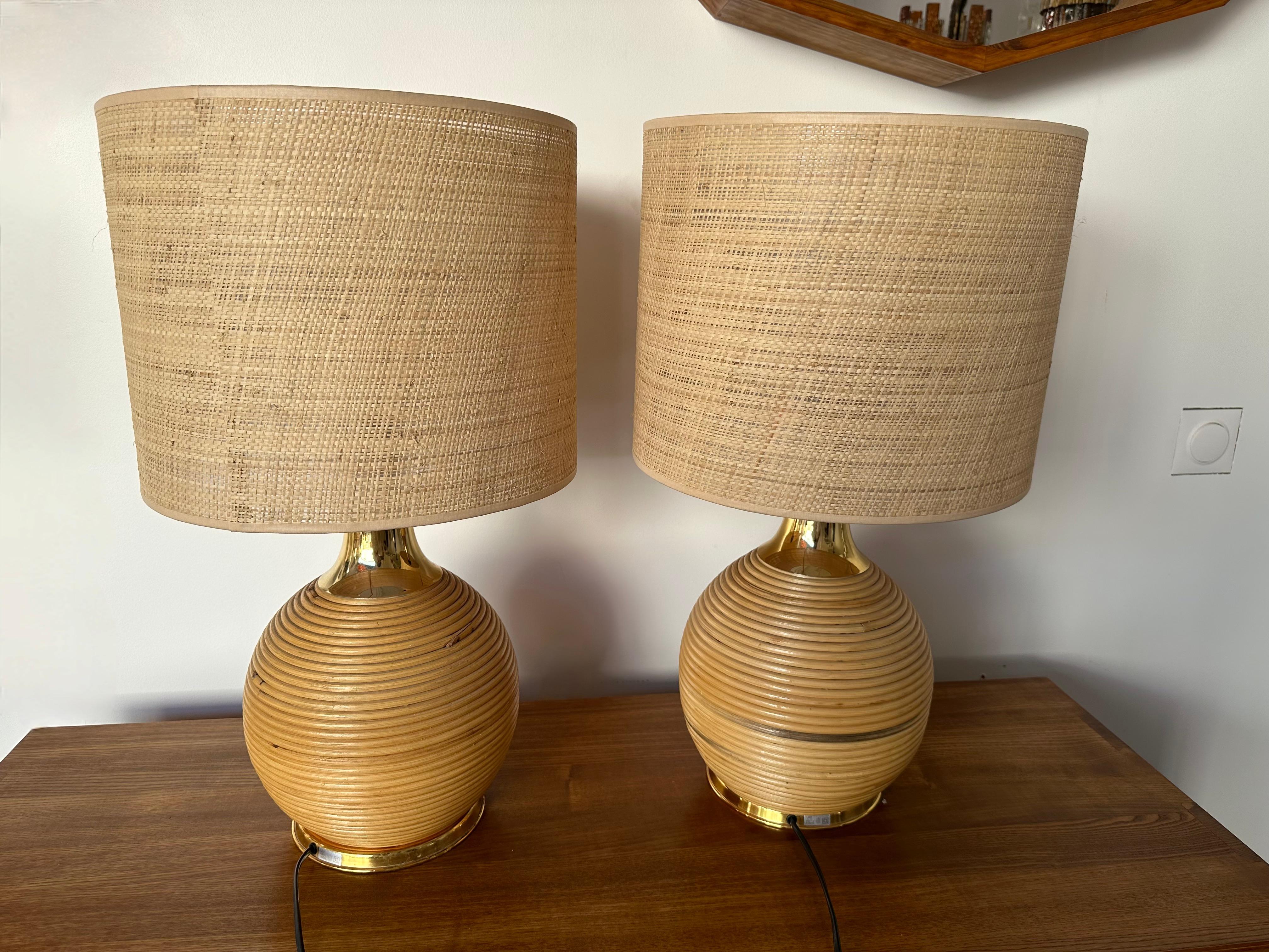 Pair of Rattan and Brass Lamps. Italy, 1970s For Sale 2